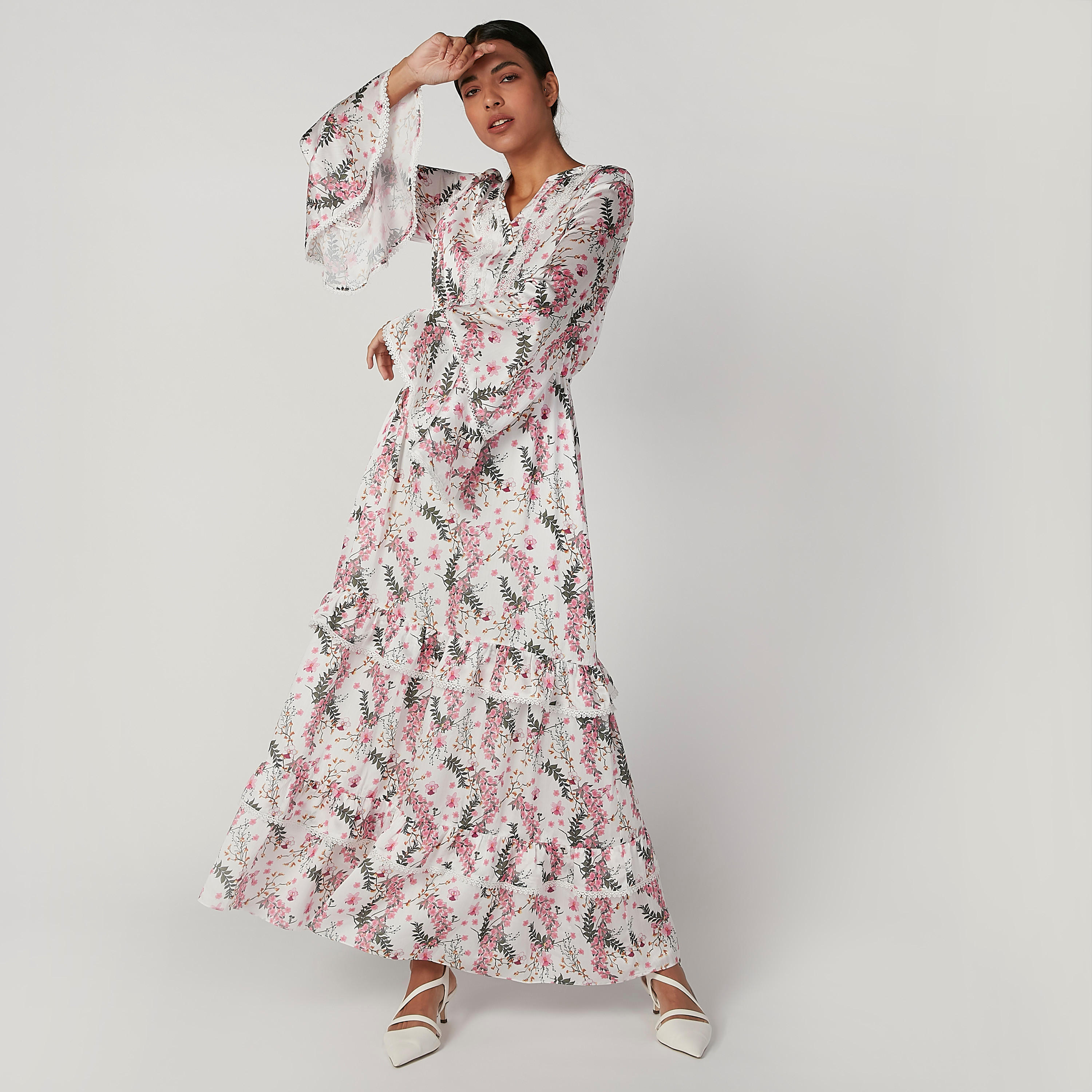 فستان طويل إيه لاين بياقة V وأكمام جرس وطبعات من آيكونيك-women-clothing-dresses-image-6
