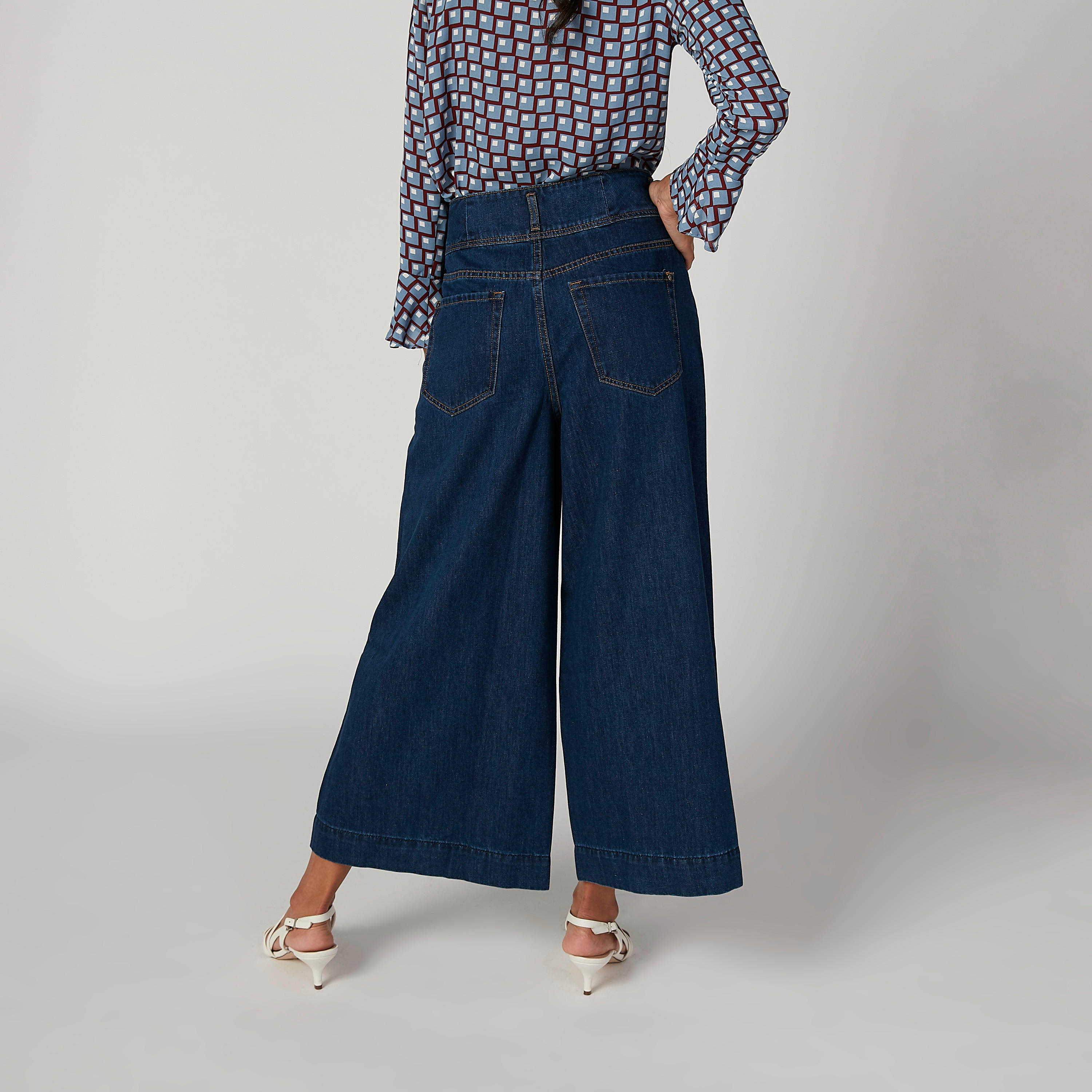 بنطلون جينز سادة بقصّة واسعة وخصر متوسط الارتفاع وجيوب من آيكونيك-women-clothing-bottoms-jeans-image-4