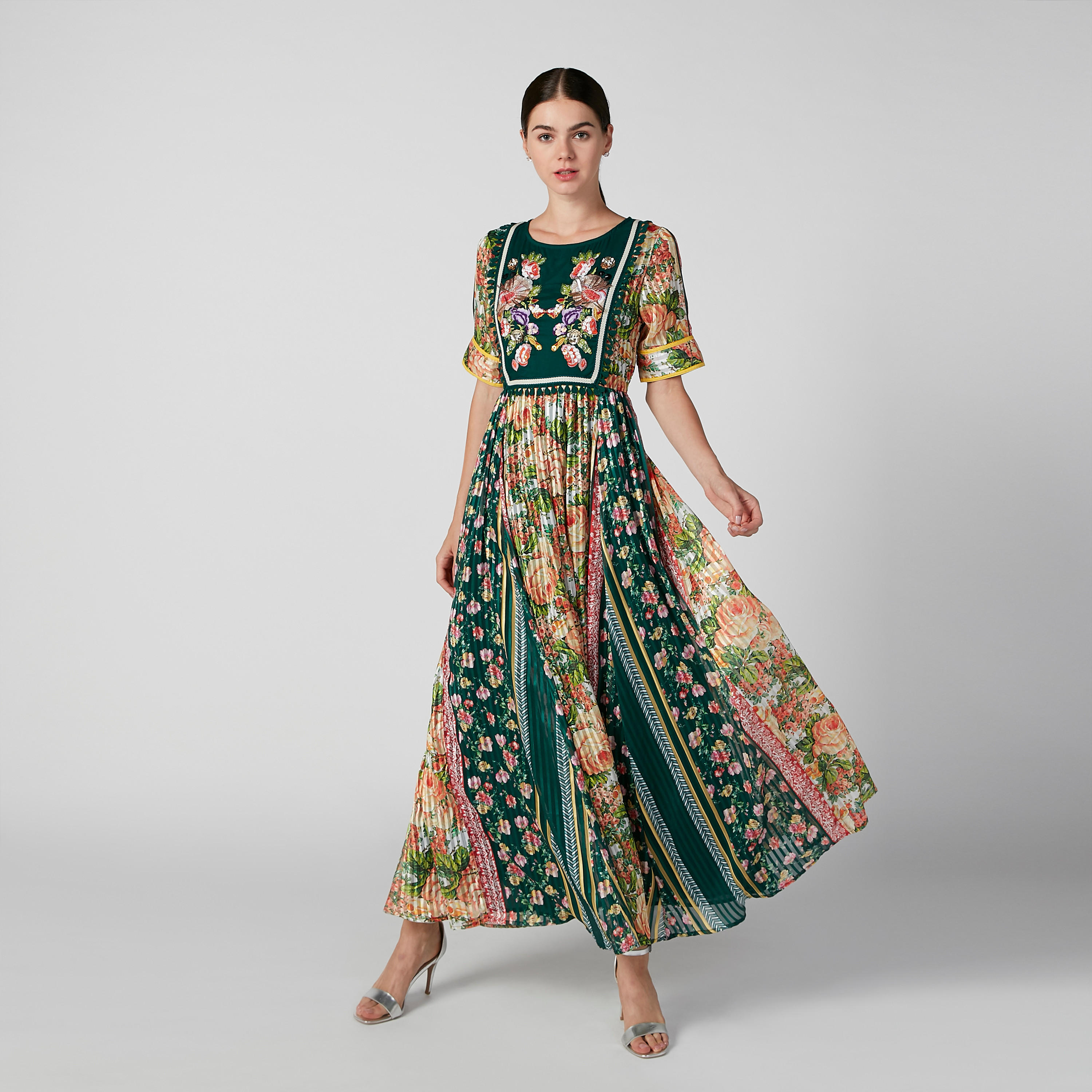 فستان طويل إيه لاين بياقة مستديرة وأكمام قصيرة وطبعات من آيكونيك-women-clothing-dresses-image-1