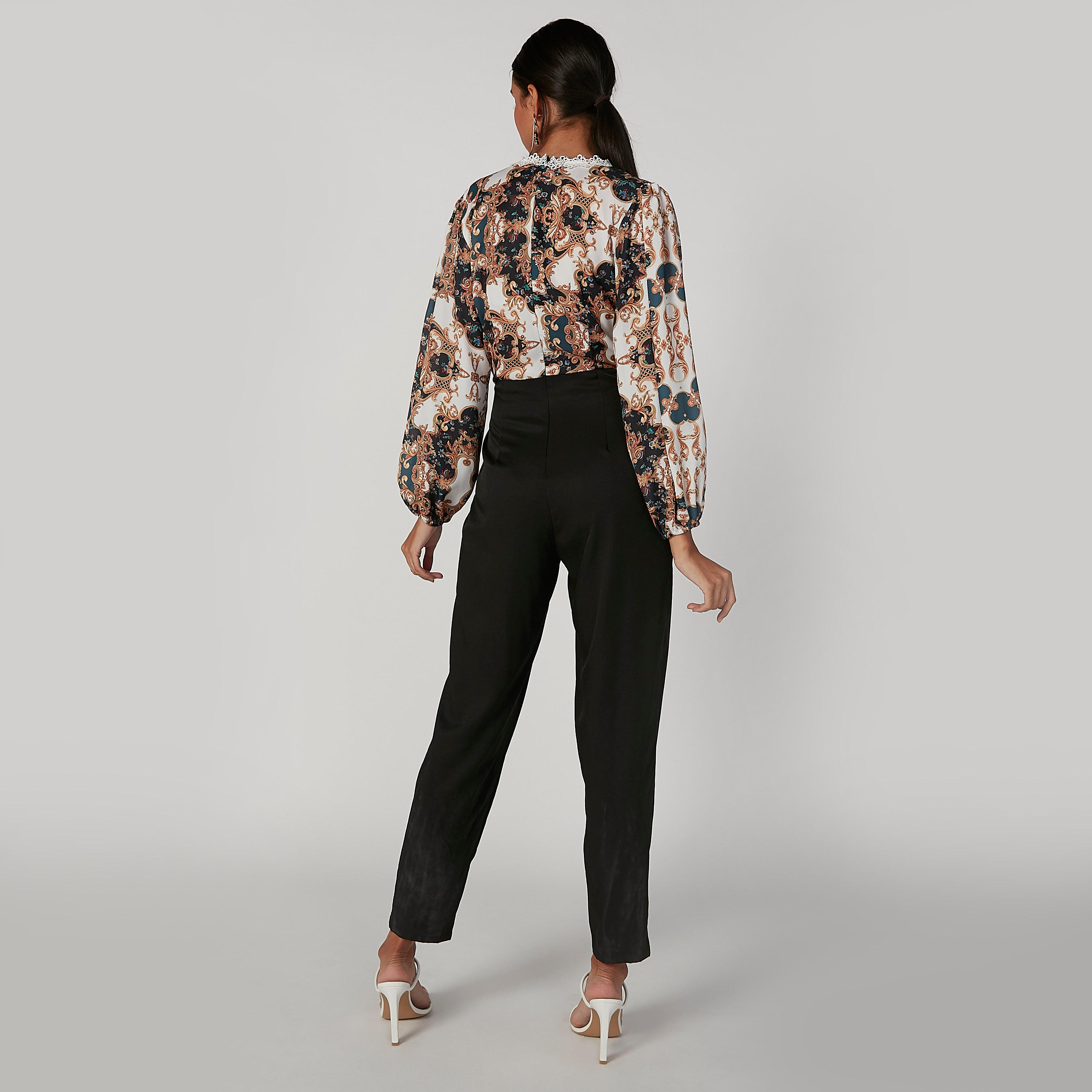 جمبسوت بيزلي بأكمام بيشوب وأربطة من آيكونيك-women-clothing-jumpsuits-image-2