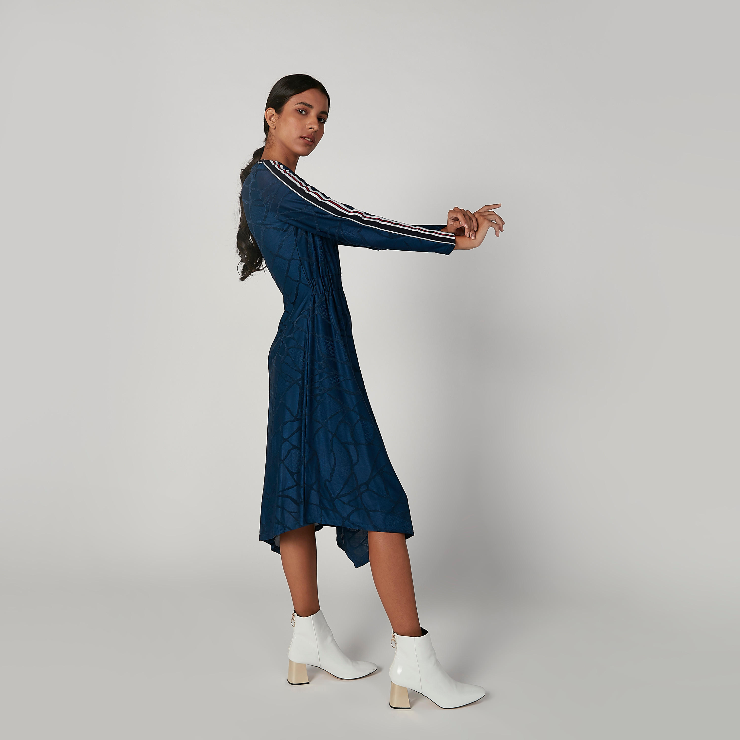 Iconic Asymmetric Printed Midi Dress with Long Sleeves and Tape Detail-women-clothing-dresses-image-4