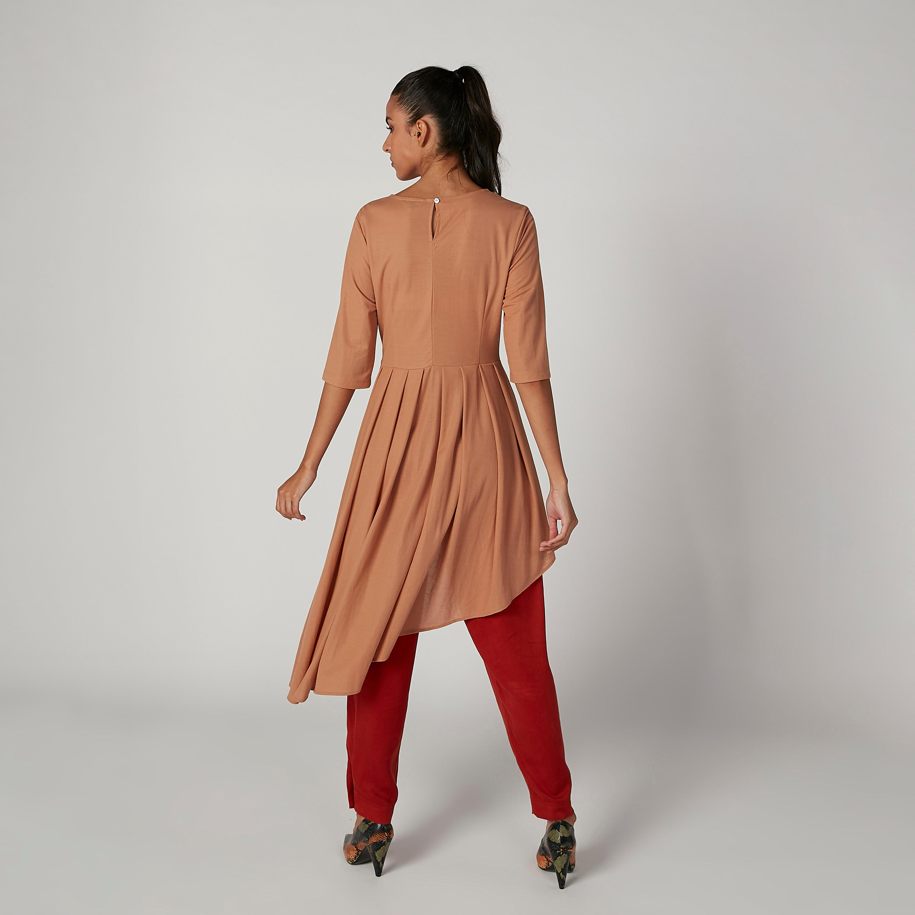 تونيك كشكش بحوّاف غير مستوية من آيكونيك-women-clothing-shirtsandblouses-blouses-image-3