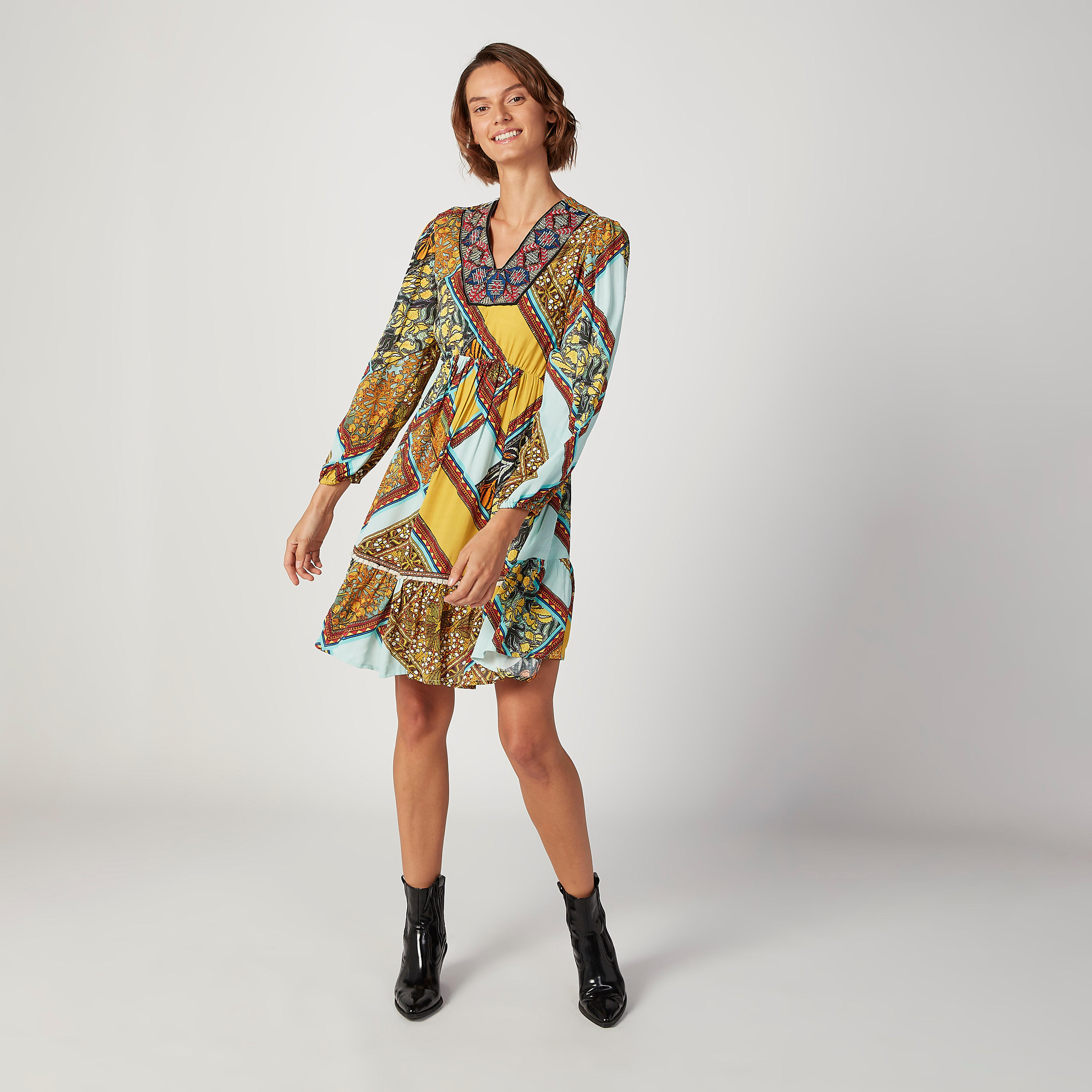 فستان قصير ايه لاين بياقة V وأكمام طويلة وطبعات من آيكونيك-women-clothing-dresses-image-2