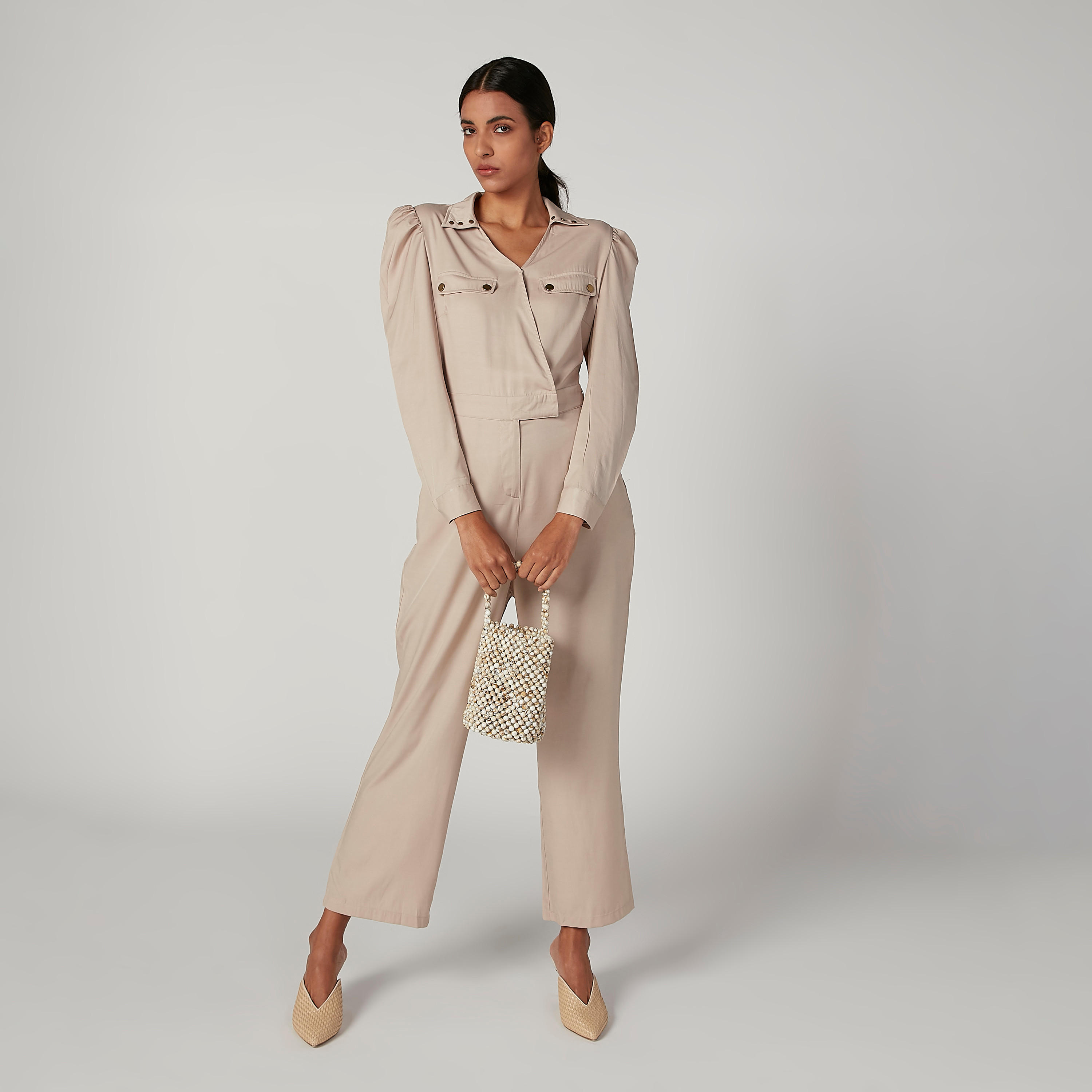 جمبسوت سادة بأكمام طويلة وجيوب من آيكونيك-women-clothing-jumpsuits-image-2