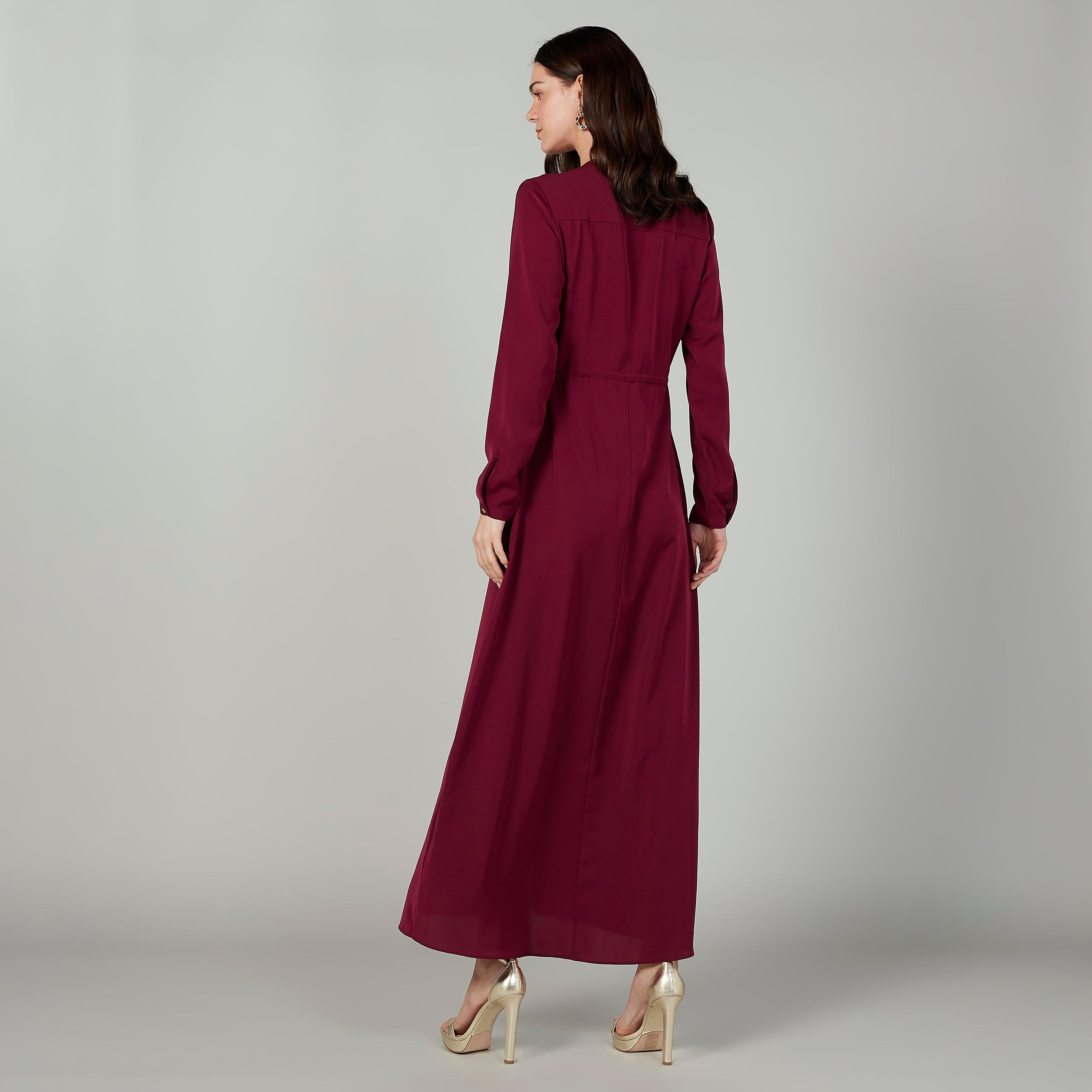 فستان قميص طويل سادة بأكمام طويلة وجيوب من آيكونيك-women-clothing-dresses-image-4