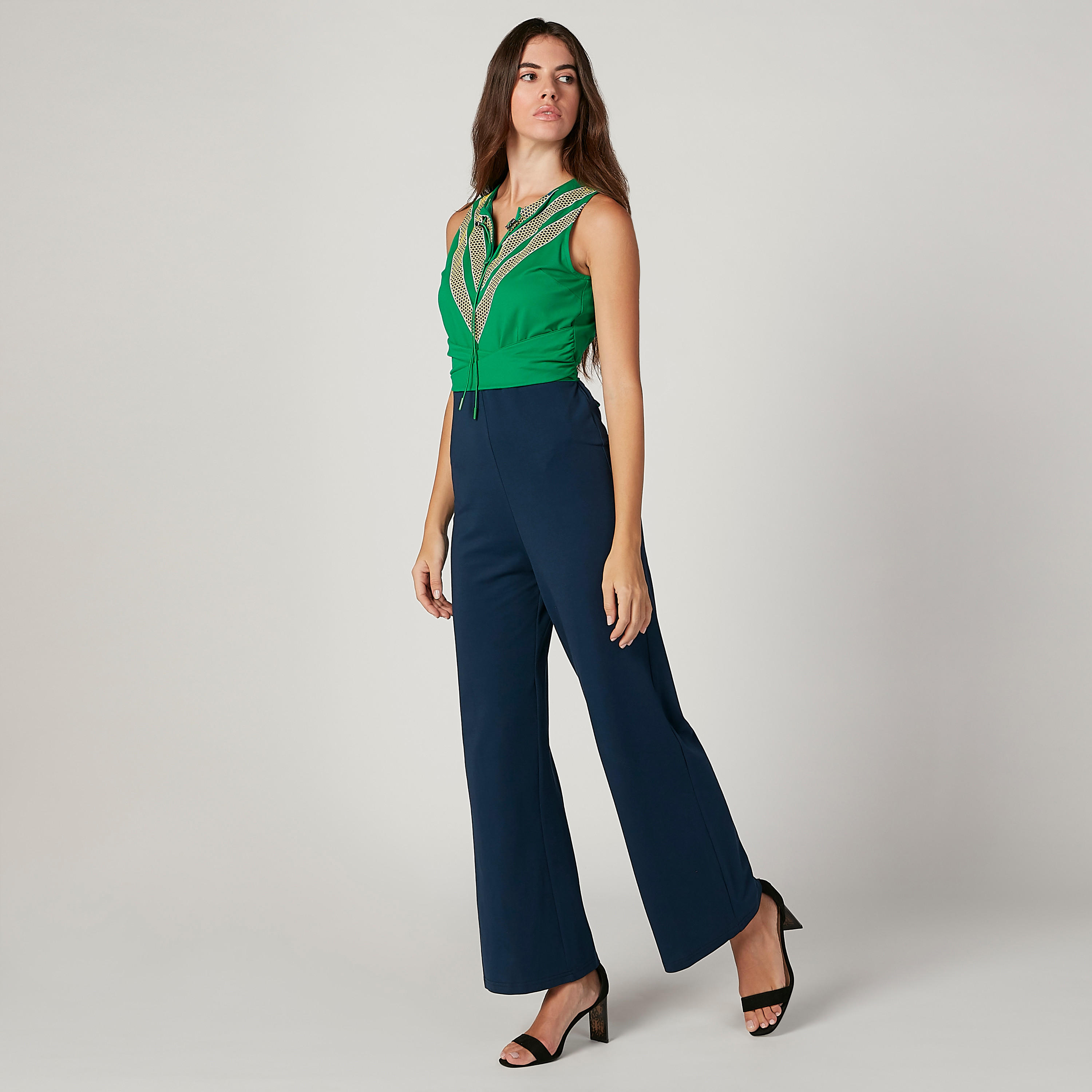 أفرول دون أكمام بأربطة من آيكونيك-women-clothing-jumpsuits-image-2