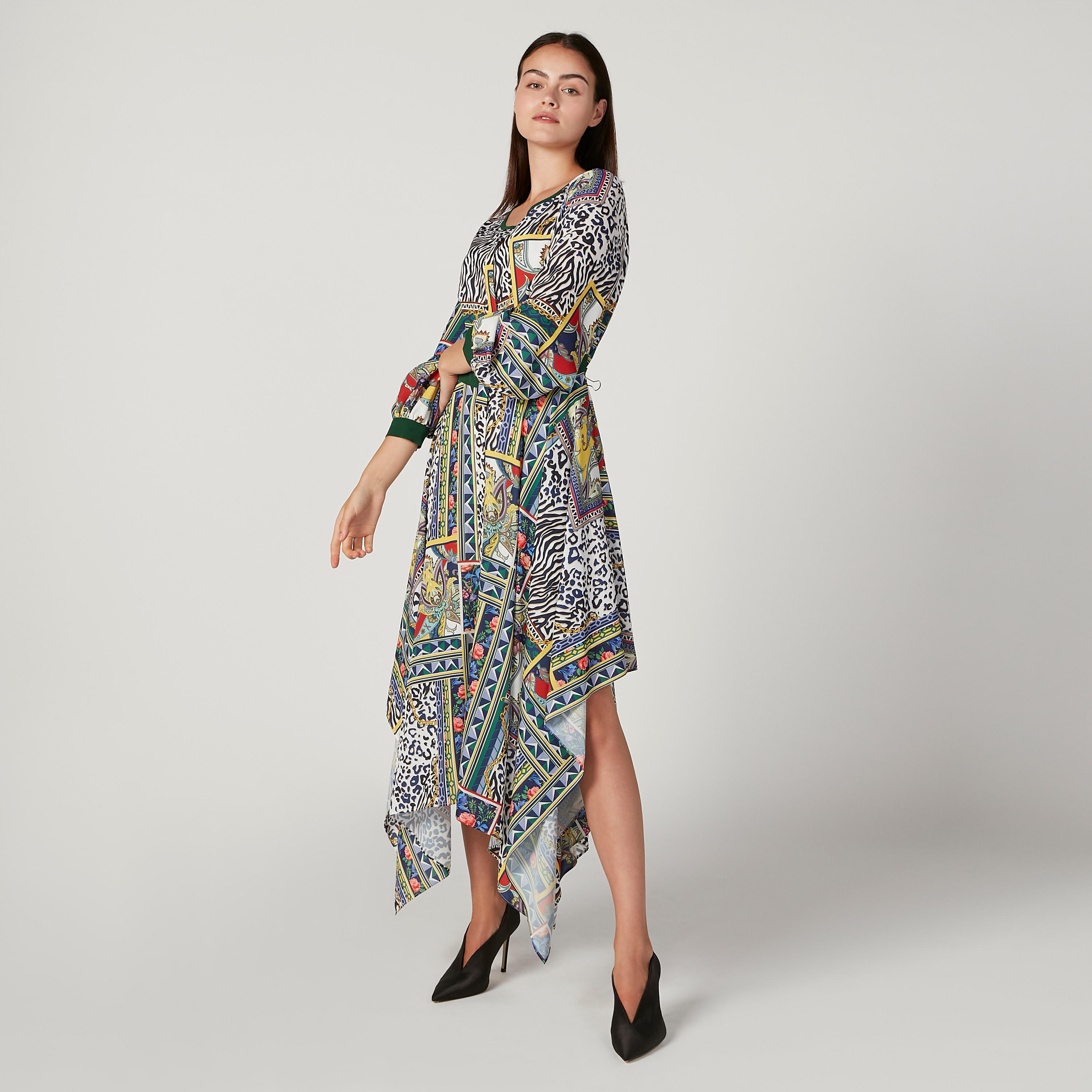فستان طويل بأكمام طويلة وحواف غير مستوية وطبعات من آيكونيك-women-clothing-dresses-image-2