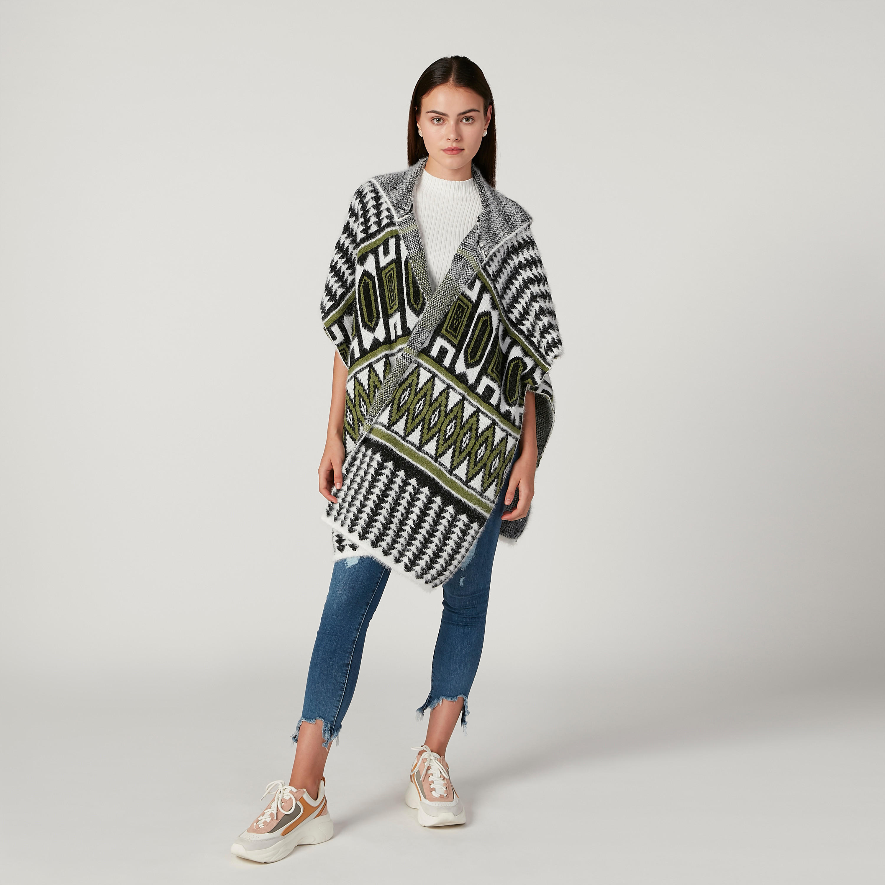 كارديجان بقصّة واسعة مع قبعة وطبعات من آيكونيك-women-winterwear-hoodiesandsweatshirts-hoodies-image-1