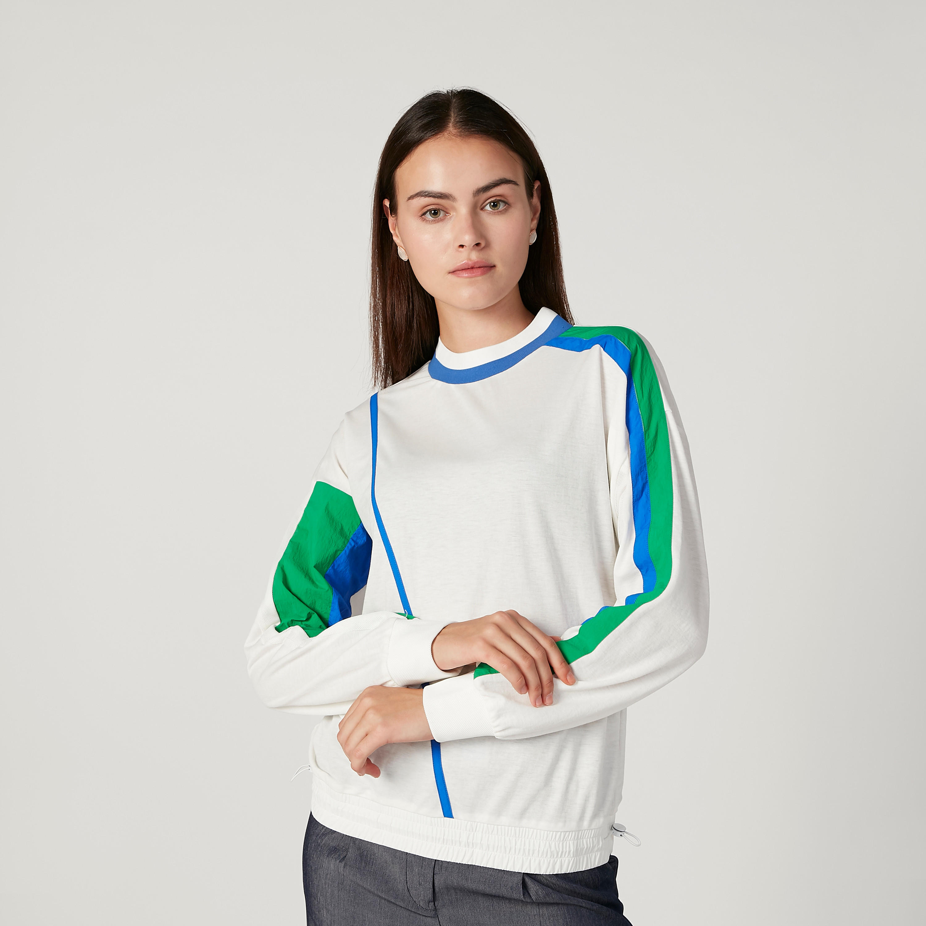 Iconic Plain Sweatshirt with Crew Neck and Long Sleeves-women-winterwear-hoodiesandsweatshirts-sweatshirts-image-1