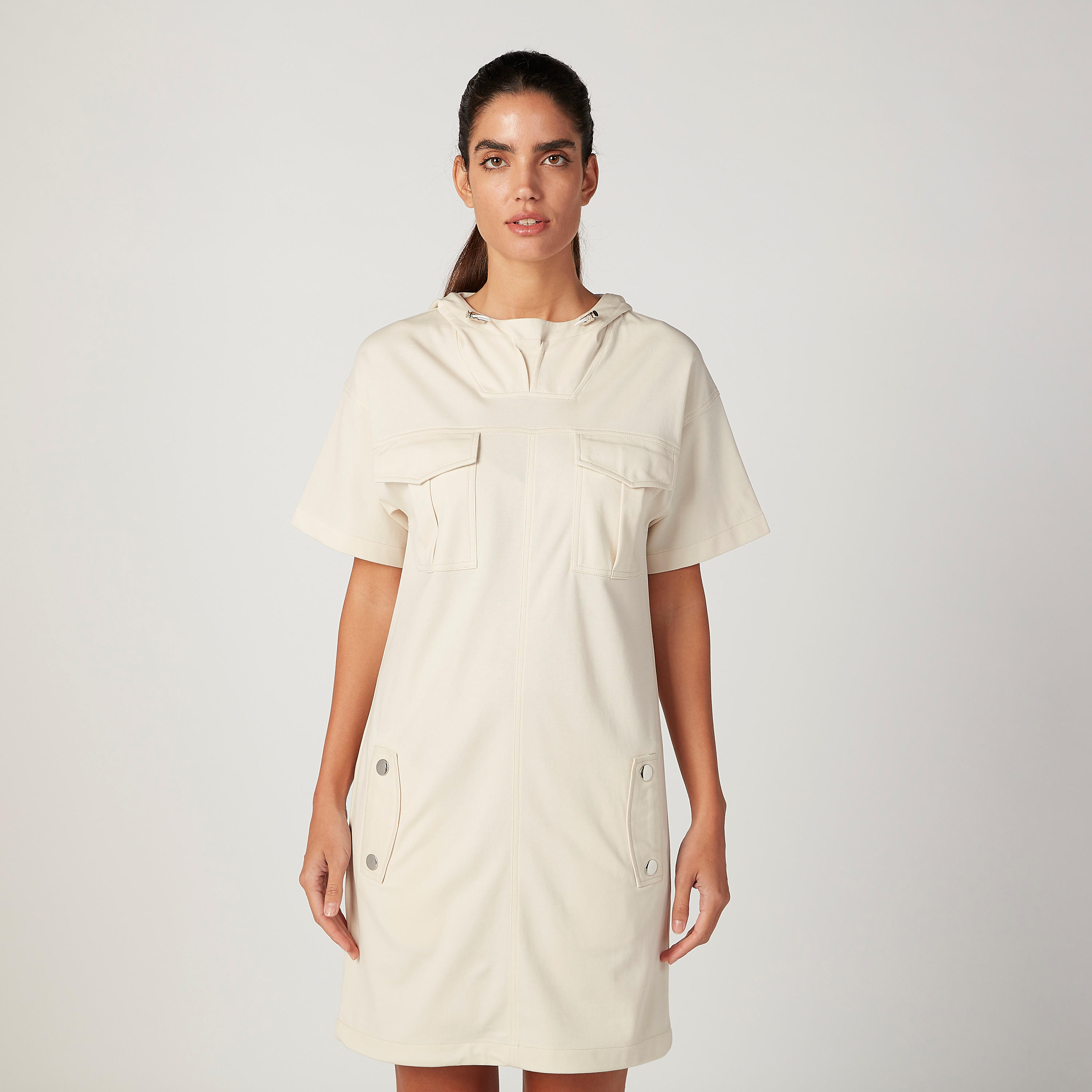 فستان قصير سادة بأكمام قصيرة وجيوب من آيكونيك-women-clothing-dresses-image-1