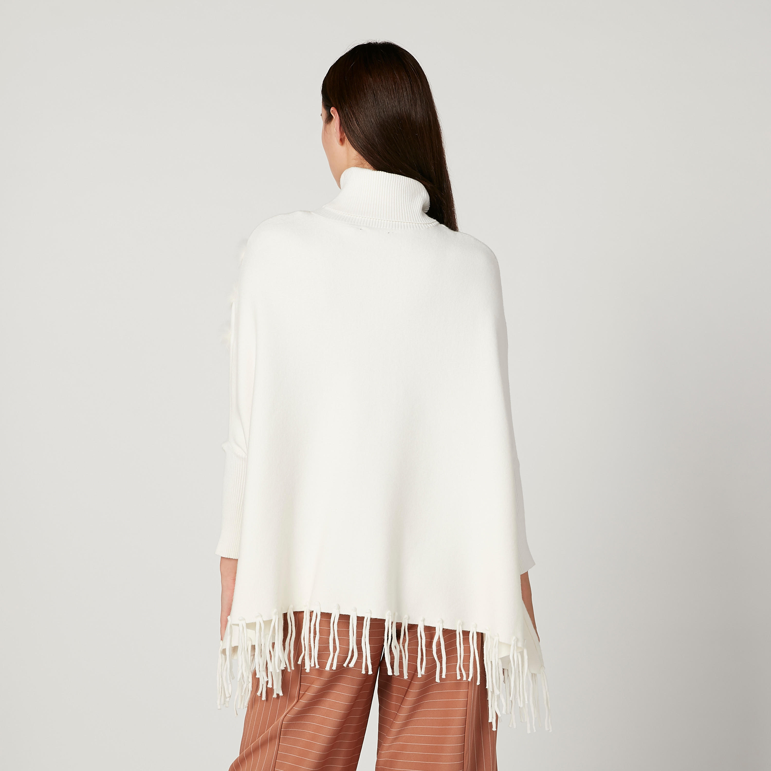 كنزة مطابقة بارزة الملمس بياقة عالية وأكمام طويلة من آيكونيك-women-clothing-cardigansandjumpers-jumpers-image-4