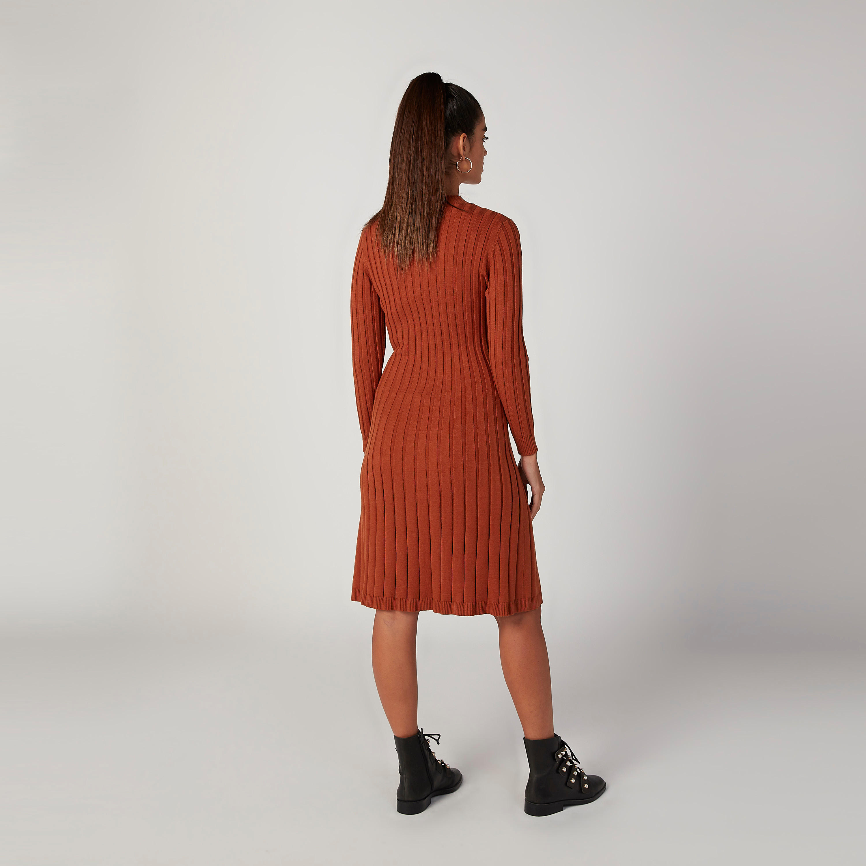فستان ميدي إيه لاين بارز الملمس بياقة عالية وأكمام طويلة من آيكونيك-women-clothing-dresses-image-4