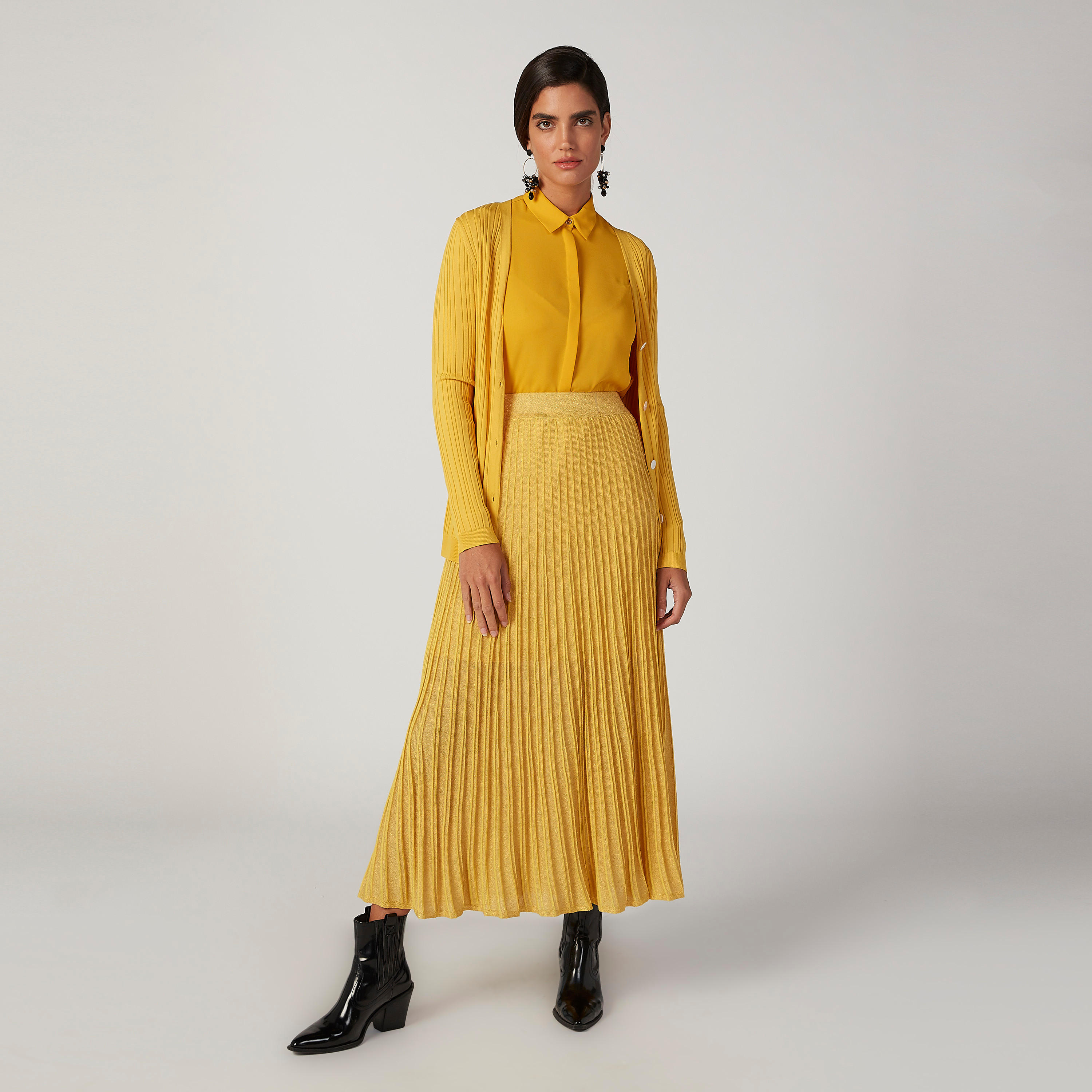 تنورة طويلة مضلعة بخصر مطاطي من آيكونيك-women-clothing-bottoms-skirts-image-2