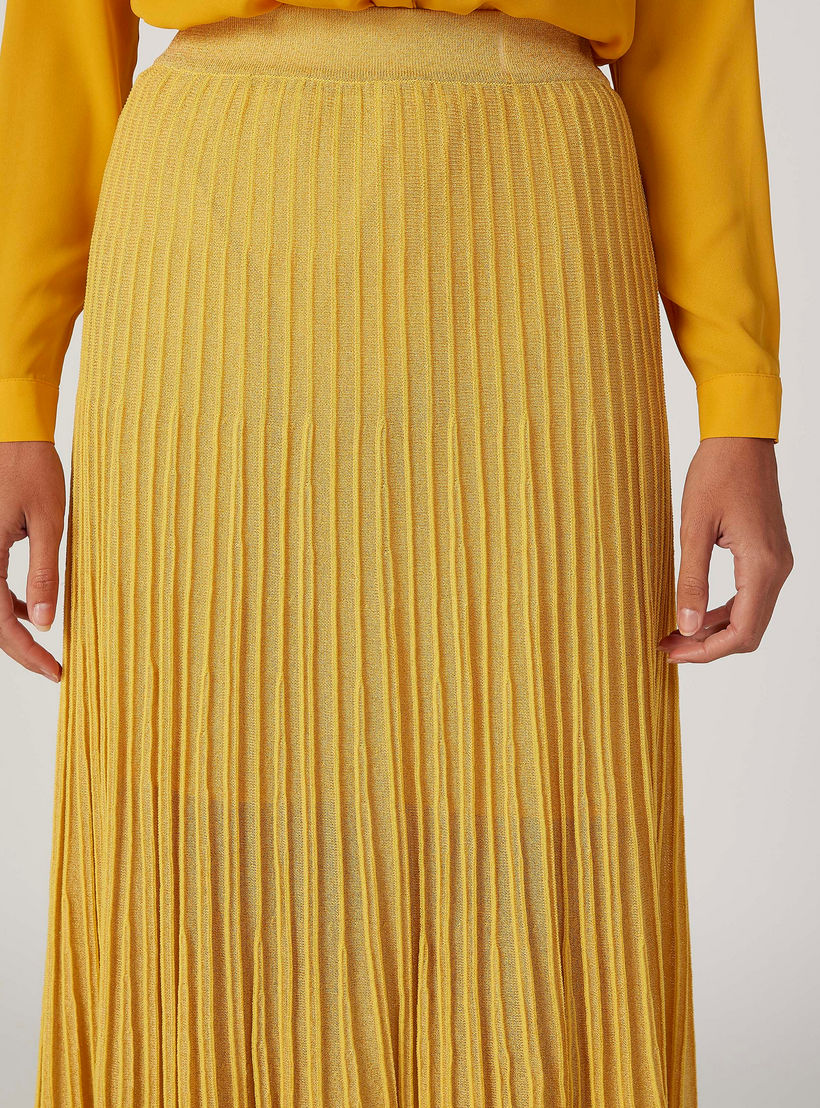 تنورة طويلة مضلعة بخصر مطاطي من آيكونيك-women-clothing-bottoms-skirts-image-3