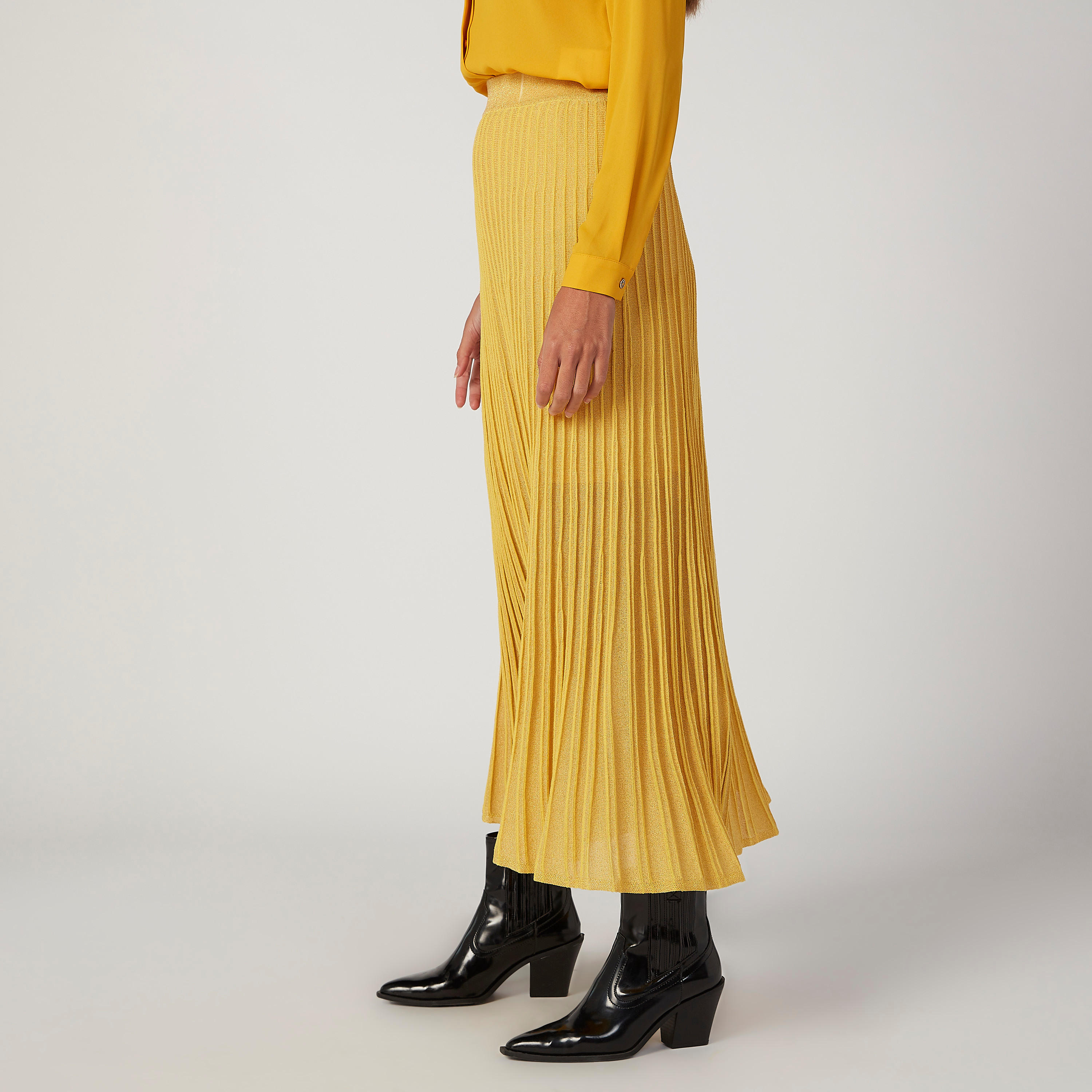 تنورة طويلة مضلعة بخصر مطاطي من آيكونيك-women-clothing-bottoms-skirts-image-5