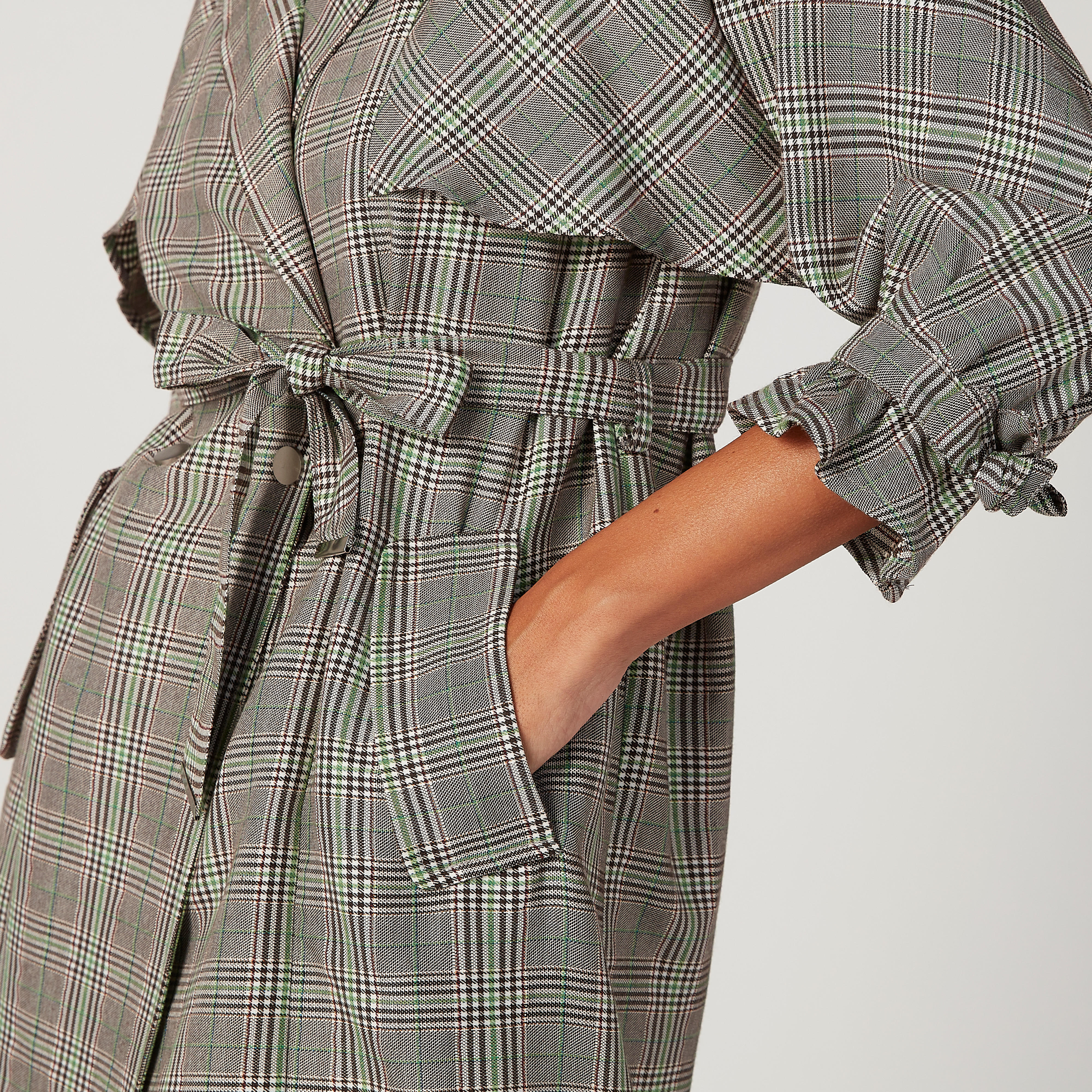معطف مربعات بأكمام طويلة وعقدة أمامية من آيكونيك-women-clothing-coatsandjackets-coats-image-3