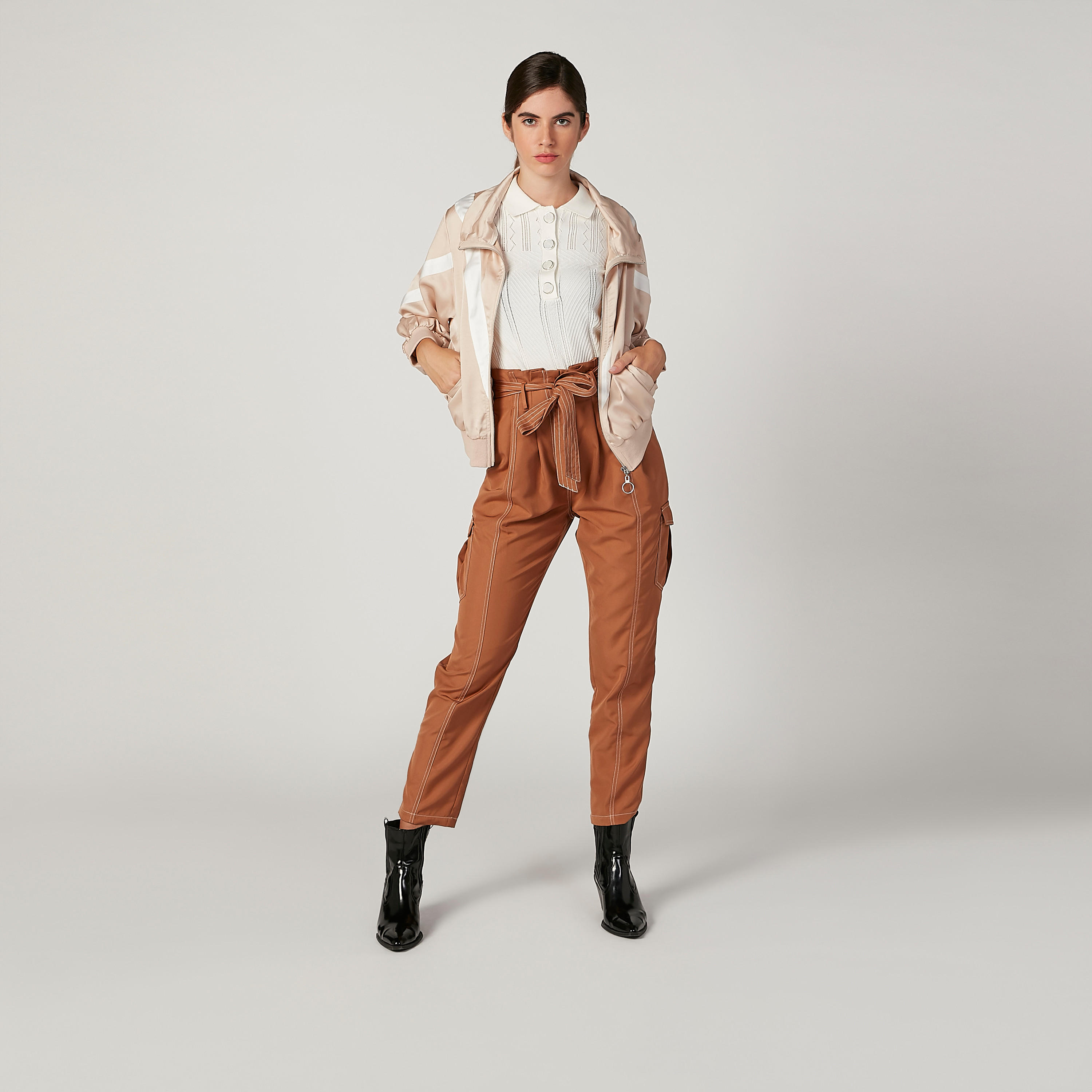 جاكيت بومبر بارز الملمس بأكمام طويلة من آيكونيك-women-winterwear-coatsandjackets-jackets-image-3