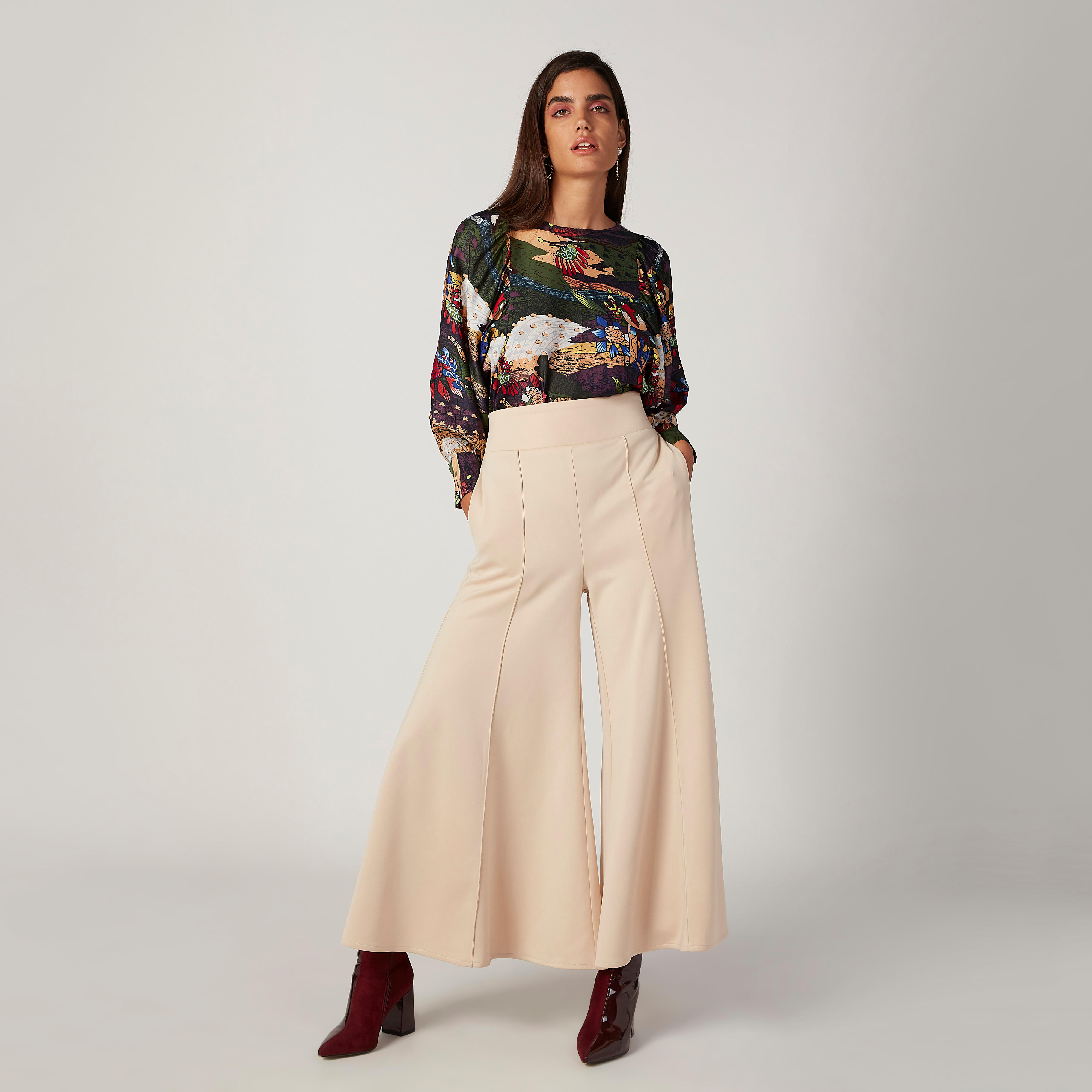 Iconic Wide Fit Plain High Waist Palazzo Pants with Pocket Detail-women-clothing-bottoms-trousers-image-2