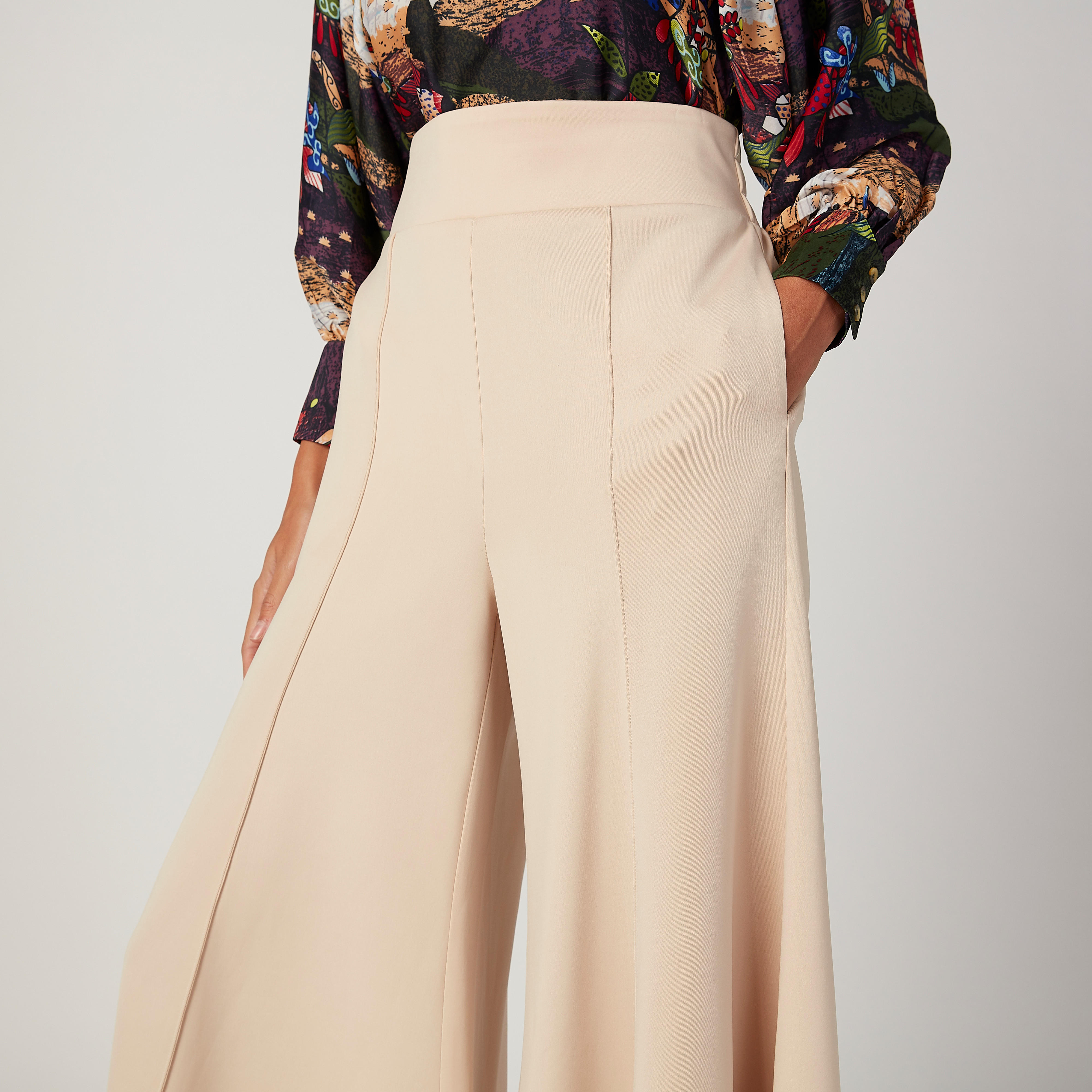 Iconic Wide Fit Plain High Waist Palazzo Pants with Pocket Detail-women-clothing-bottoms-trousers-image-3
