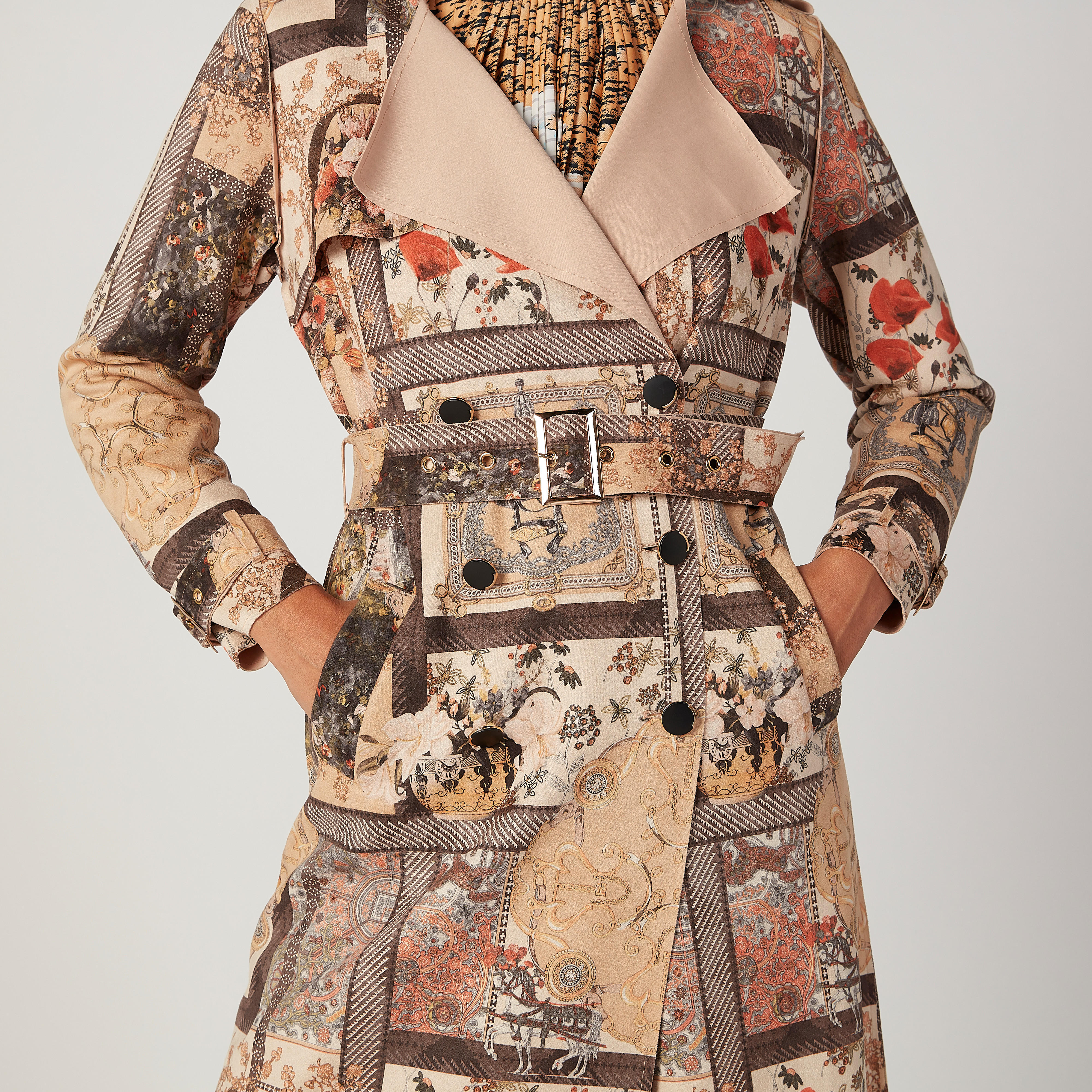 معطف بطبعات مع حزام من آيكونيك-women-clothing-coatsandjackets-coats-image-3