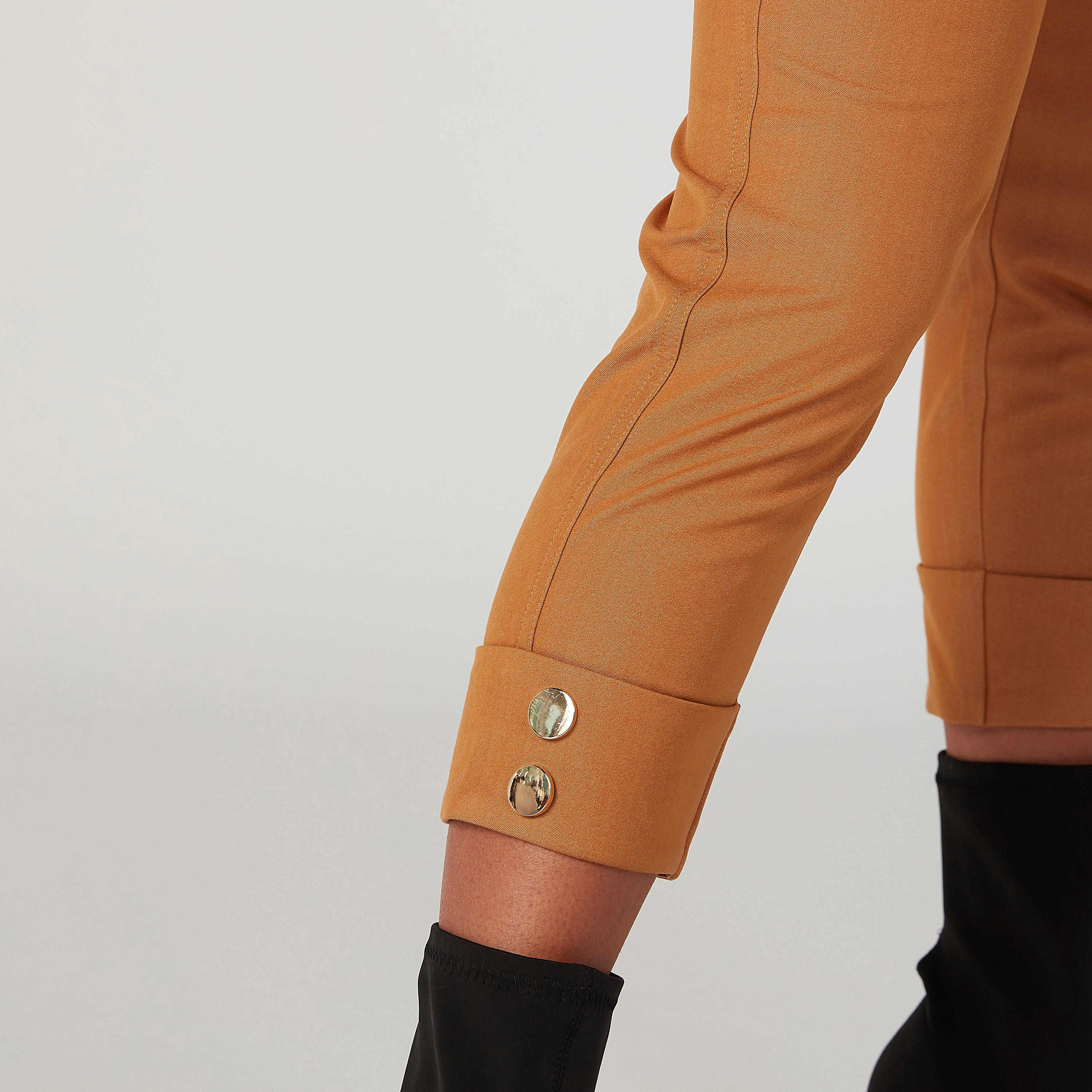 بنطلون سادة واسع بخصر مرتفع وجيوب من آيكونيك-women-clothing-bottoms-trousers-image-3