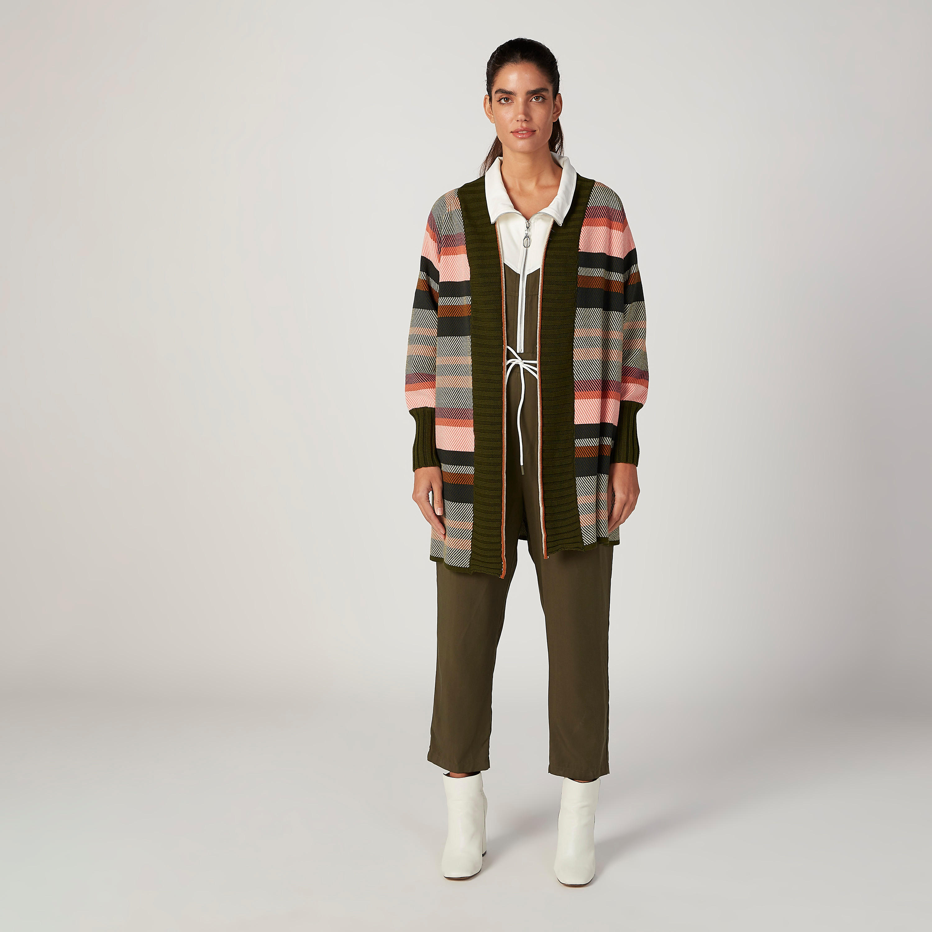 كارديجان مقلّم بقصّة واسعة وأكمام طويلة وطبعات من آيكونيك-women-winterwear-cardigansandjumpers-cardigans-image-2