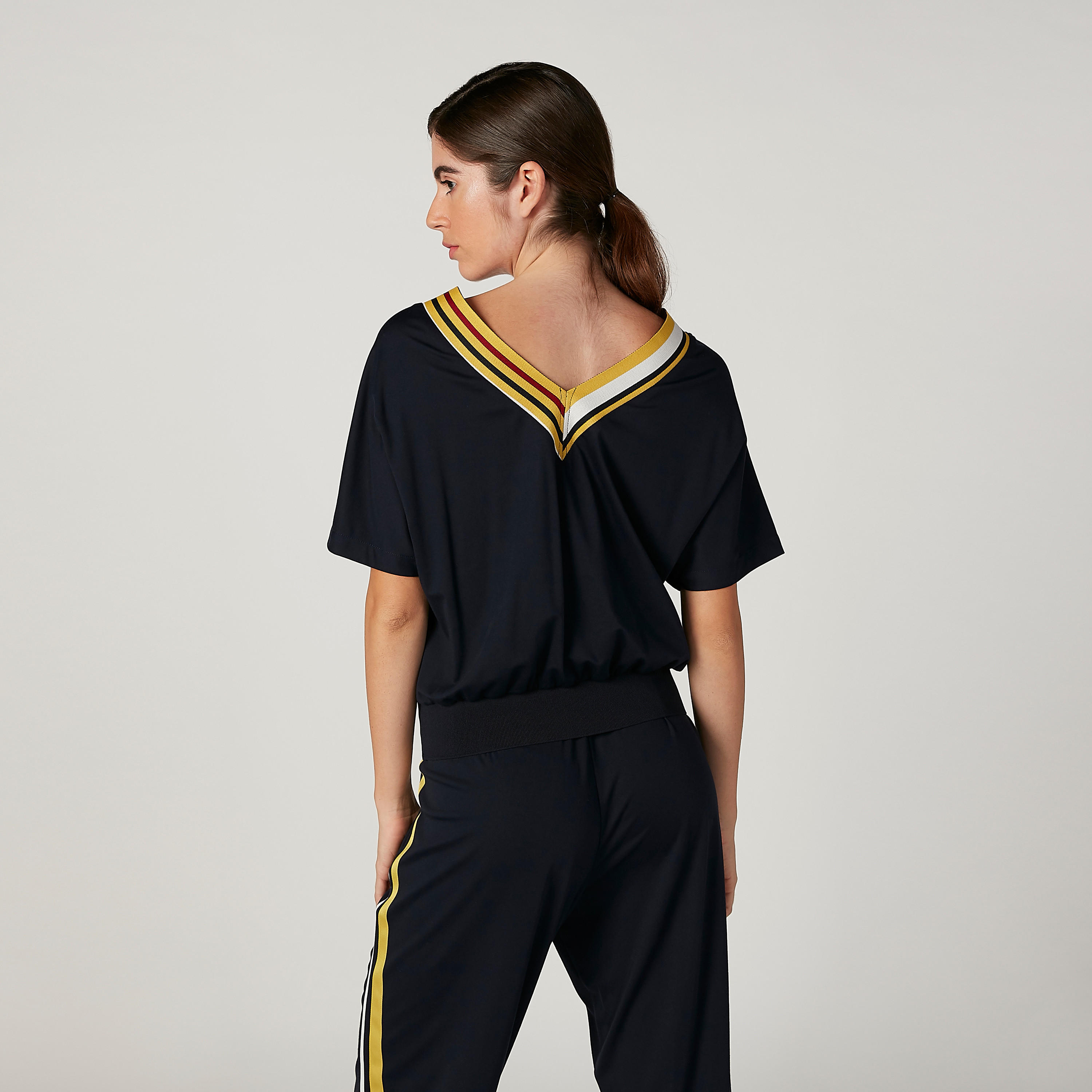 Iconic Printed T-shirt with V-neck and Short Sleeves-women-clothing-tshirts-image-4
