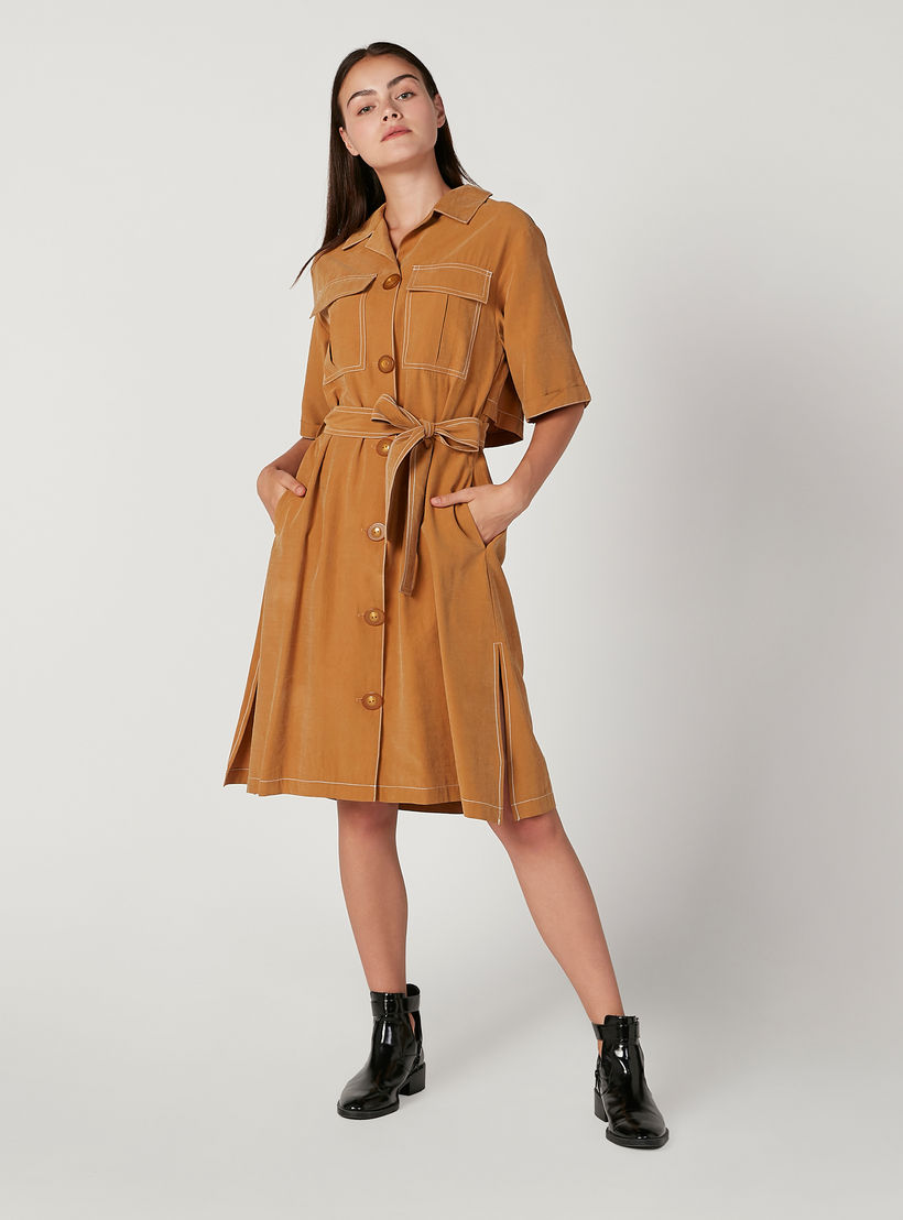 فستان ميدي إيه لاين بارز الملمس بأكمام طويلة وأربطة من آيكونيك-women-clothing-dresses-image-1