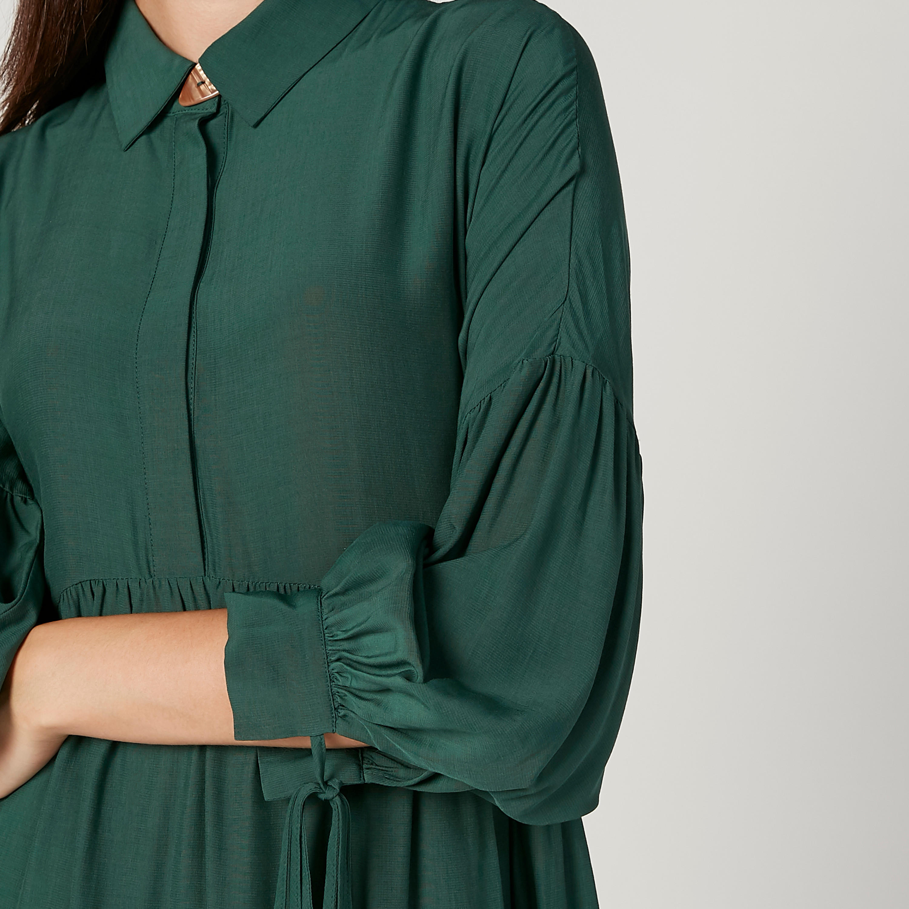 فستان ميدي إيه لاين سادة بأكمام قصيرة وحزام من آيكونيك-women-clothing-dresses-image-3