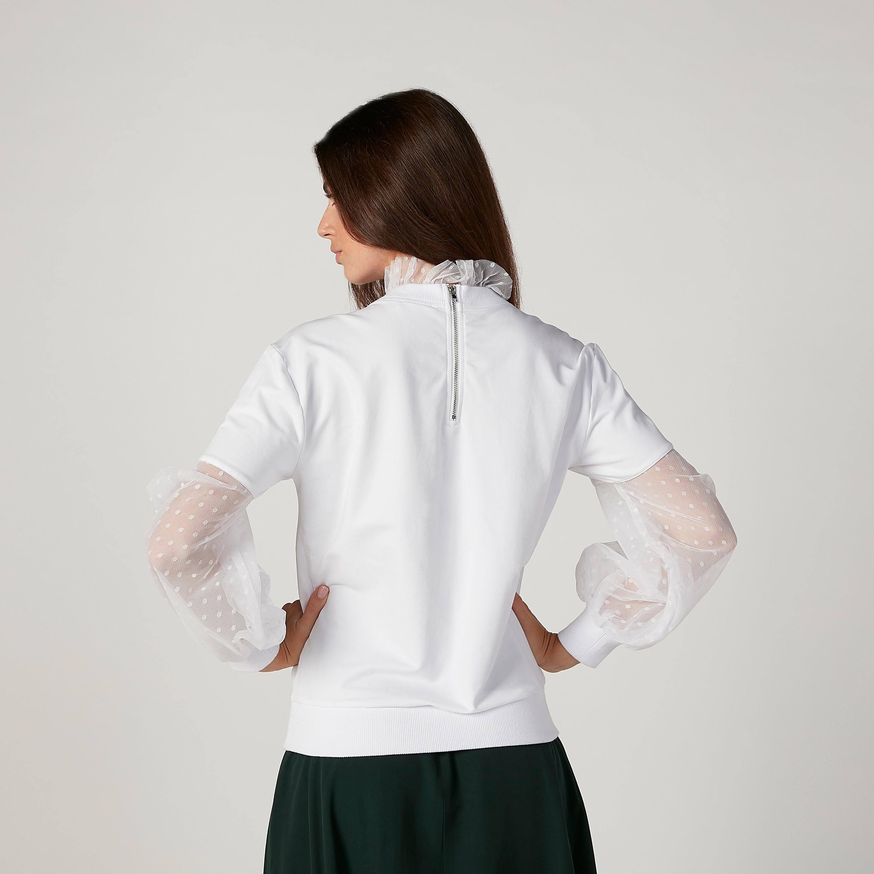 بلوزة مطرزة بياقة عالية وأكمام طويلة من آيكونيك-women-clothing-shirtsandblouses-blouses-image-4