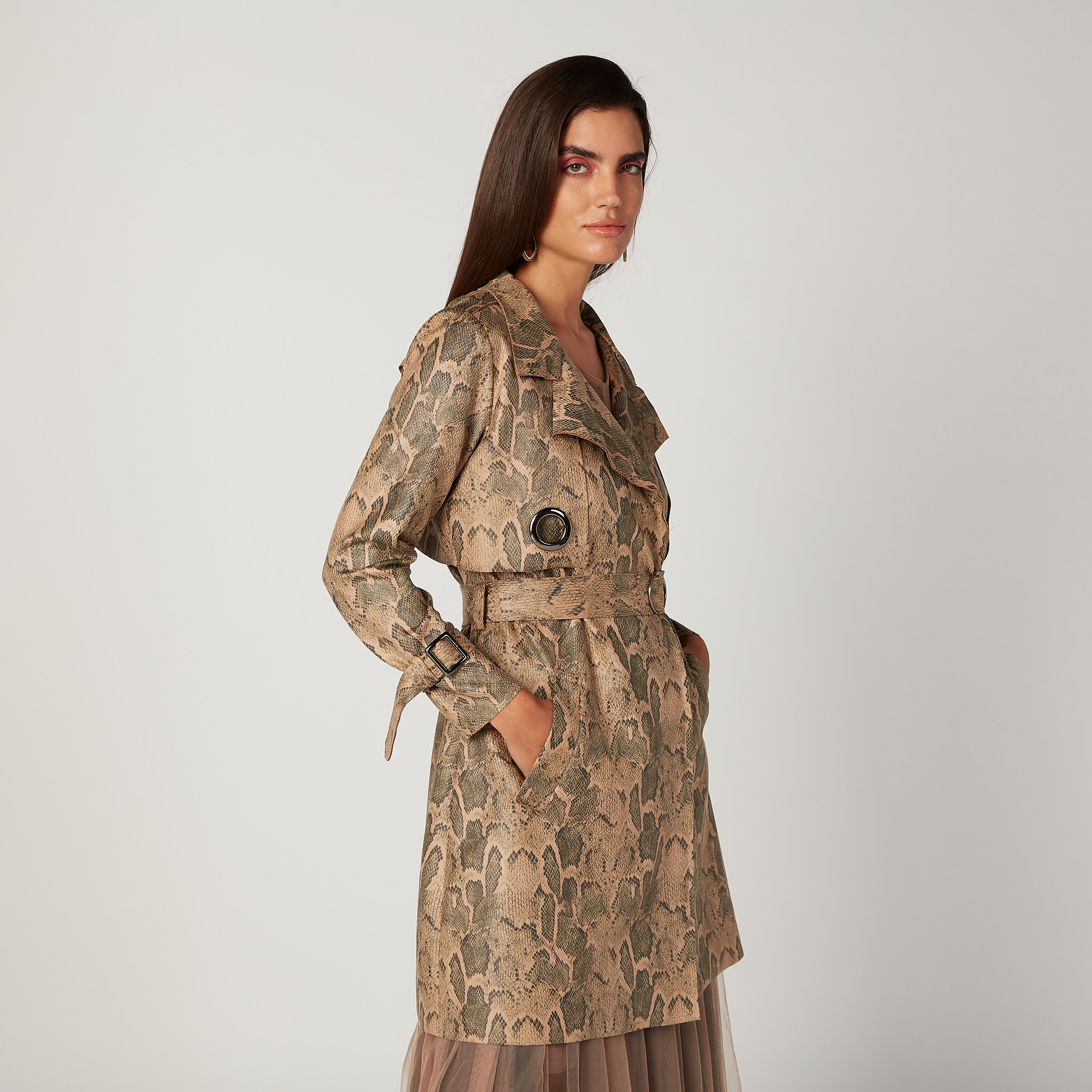 معطف طويل بطبعات حيوانات بجيوب وحزام من آيكونيك-women-clothing-coatsandjackets-coats-image-5