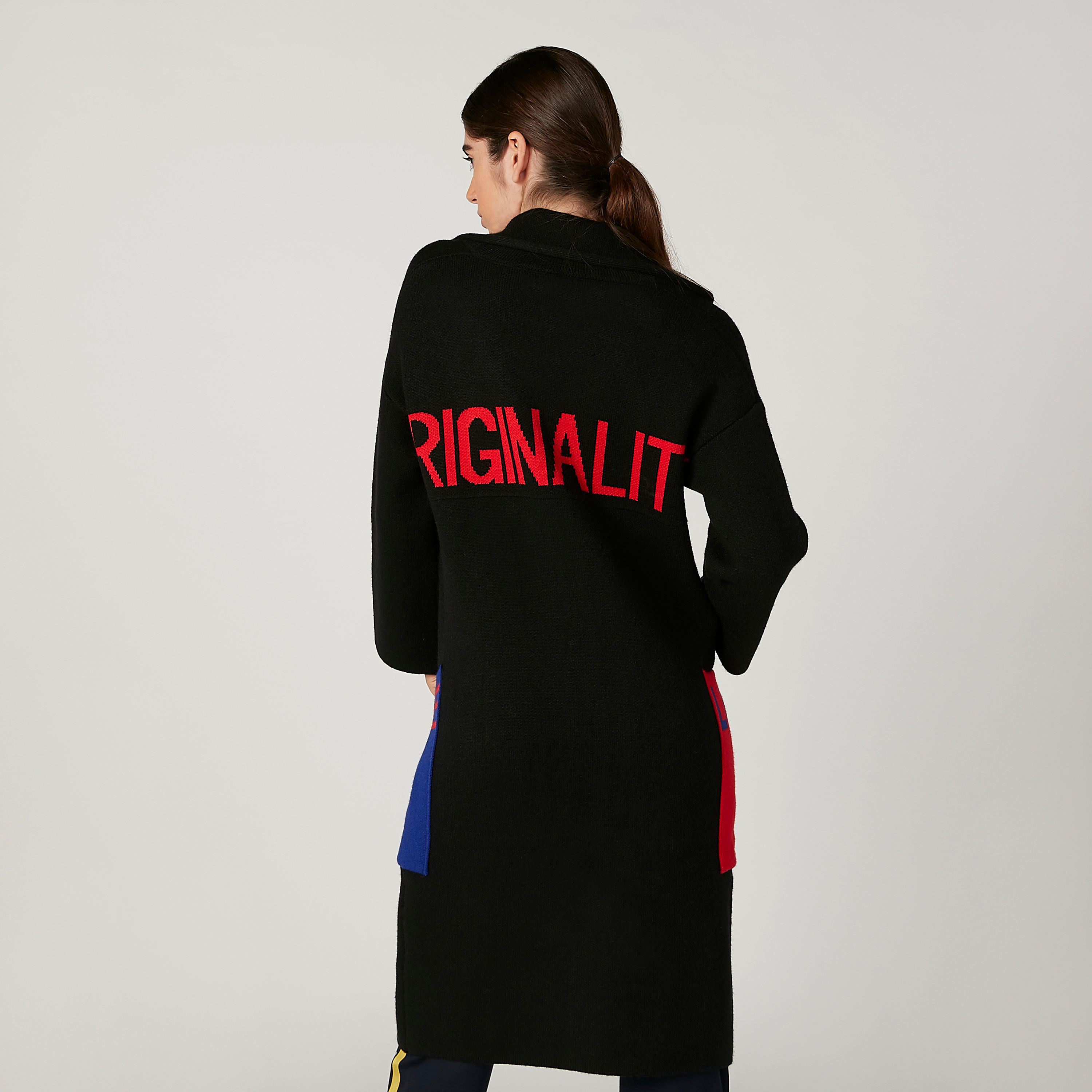 كارديجان طويل بطبعات وأكمام طويلة وجيوب من آيكونيك-women-winterwear-cardigansandjumpers-cardigans-image-2