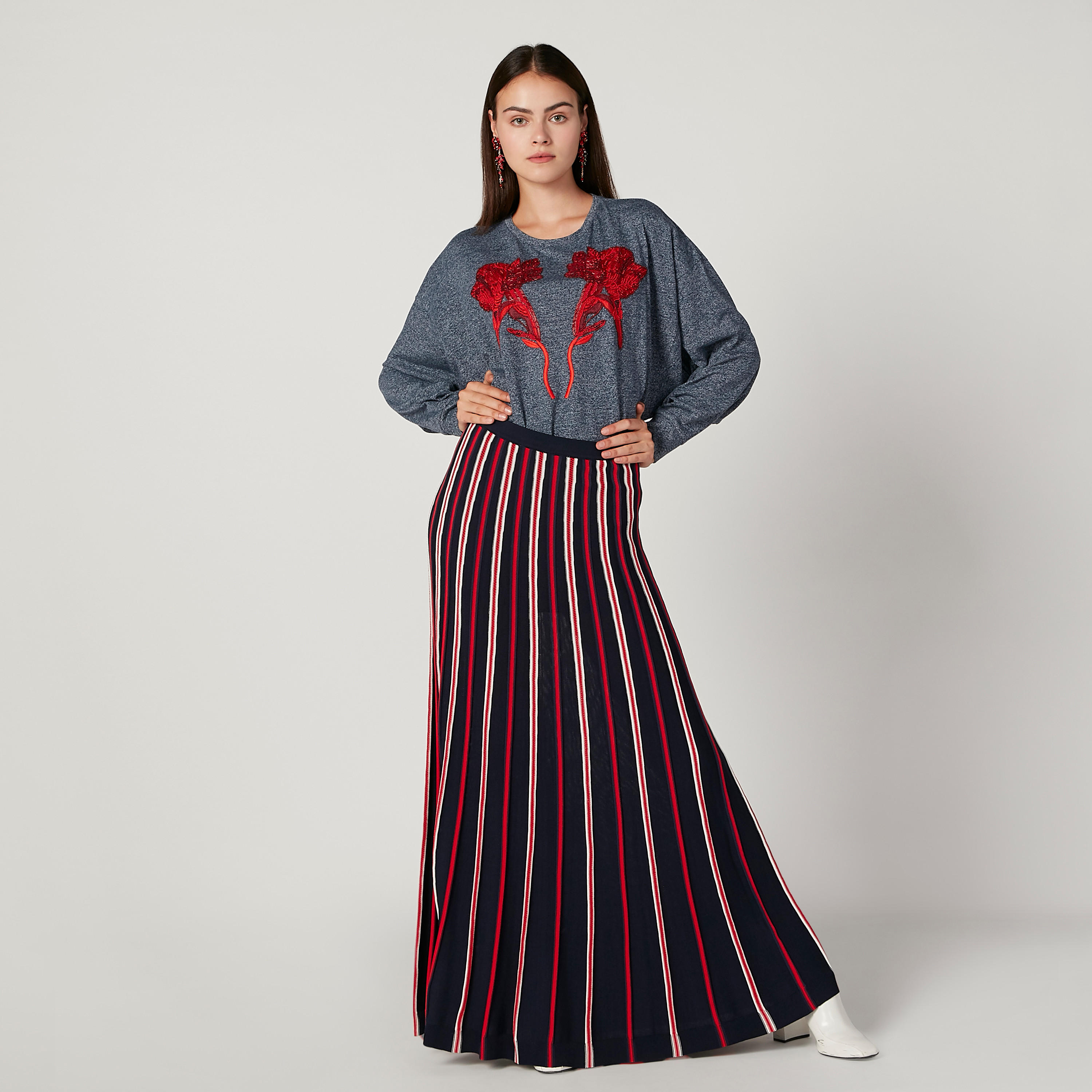تنورة طويلة إيه لاين مخططة بخصر مطّاطي من آيكونيك-women-clothing-bottoms-skirts-image-2