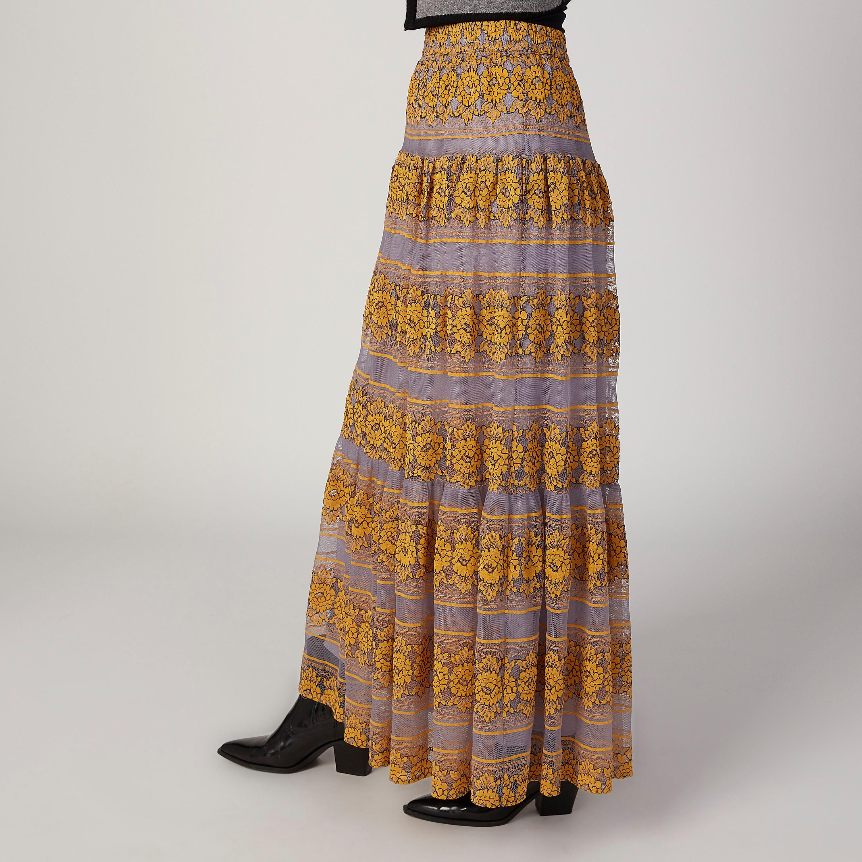 تنورة ماكسي إيه لاين بخصر مطّاطي وطبعات زهرية من آيكونيك-women-clothing-bottoms-skirts-image-1