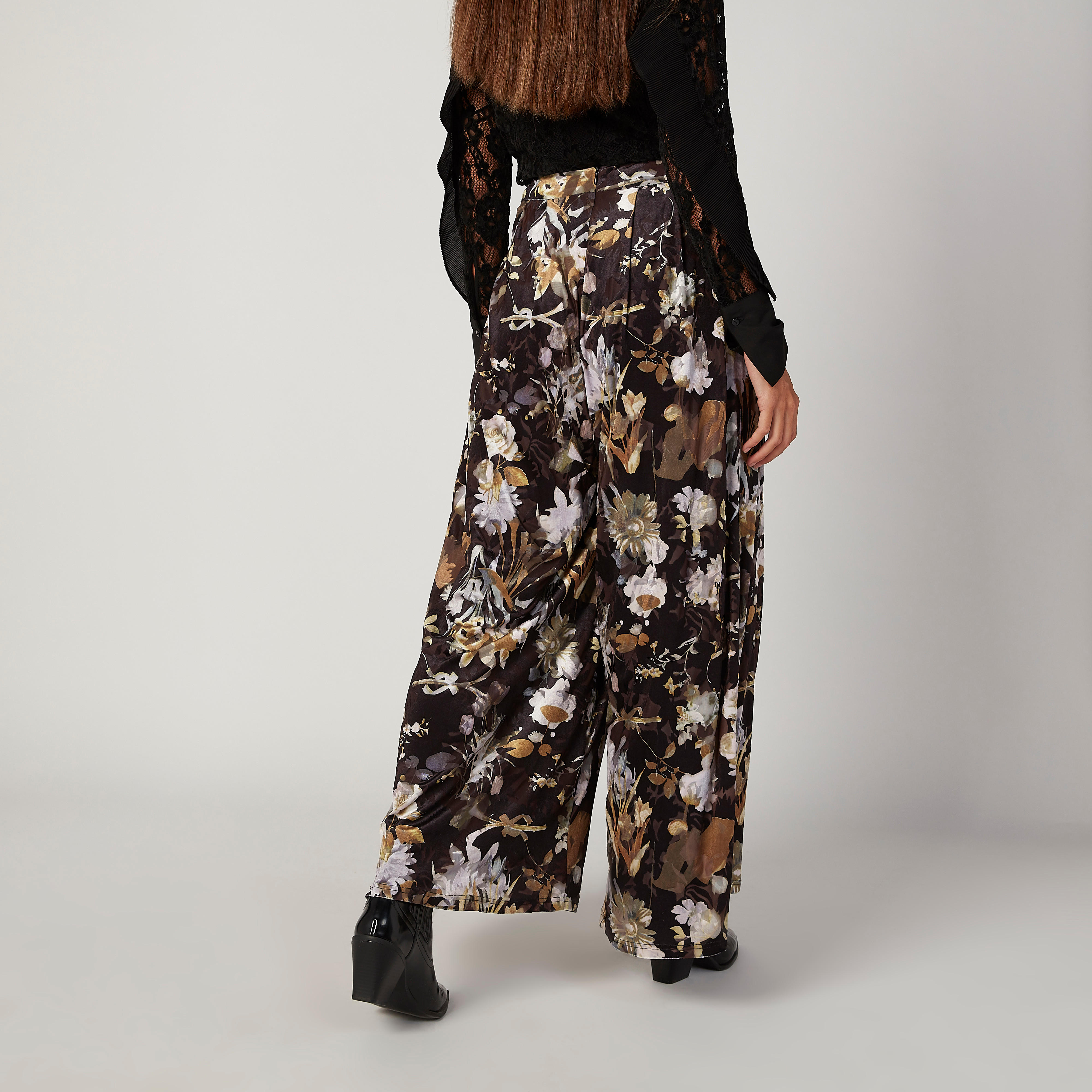 بنطلون بالازو بخصر مرتفع وجيوب وطبعات زهرية من آيكونيك-women-clothing-bottoms-trousers-image-4