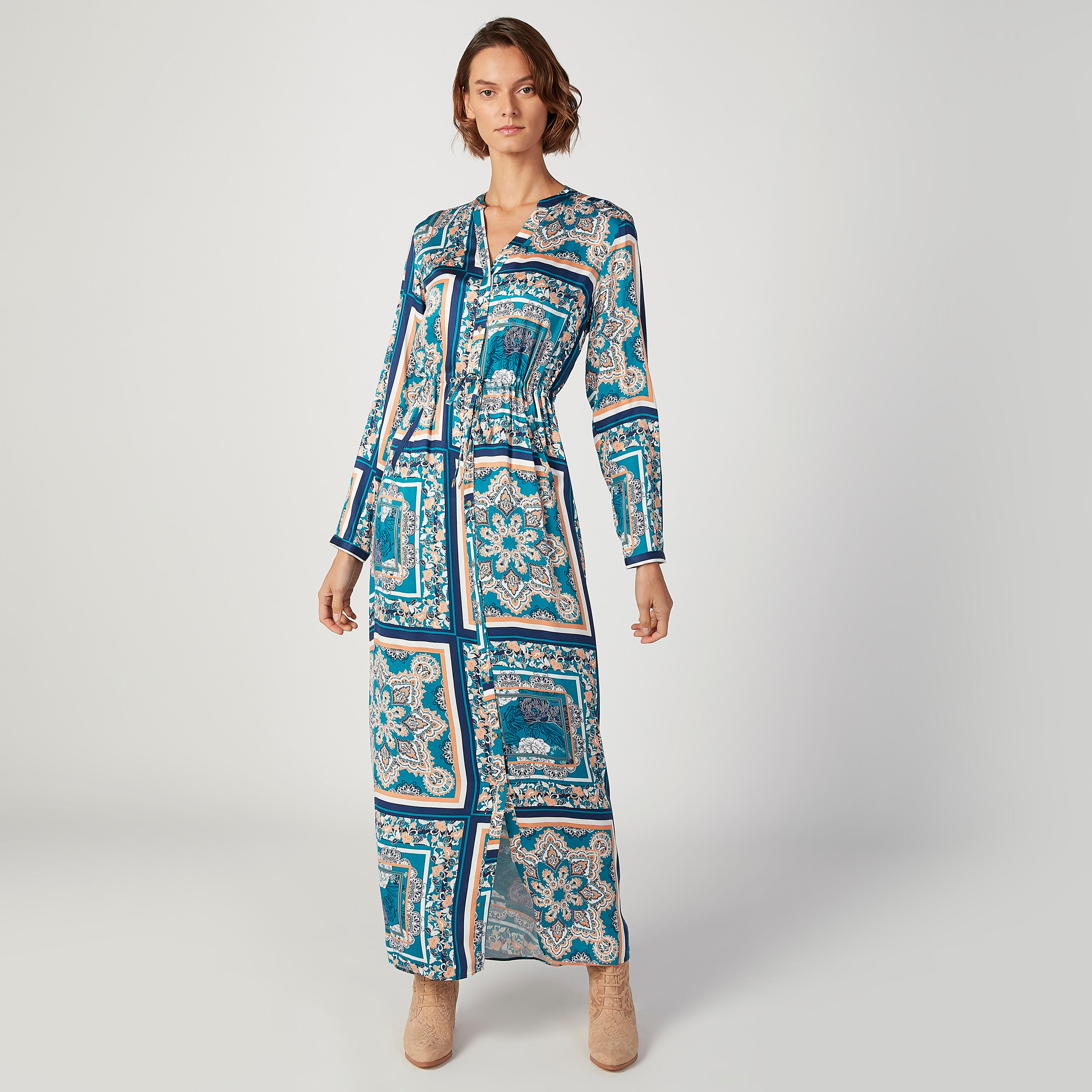 فستان قميص طويل إيه لاين بأكمام طويلة وجيوب وطبعات من آيكونيك-women-clothing-dresses-image-1