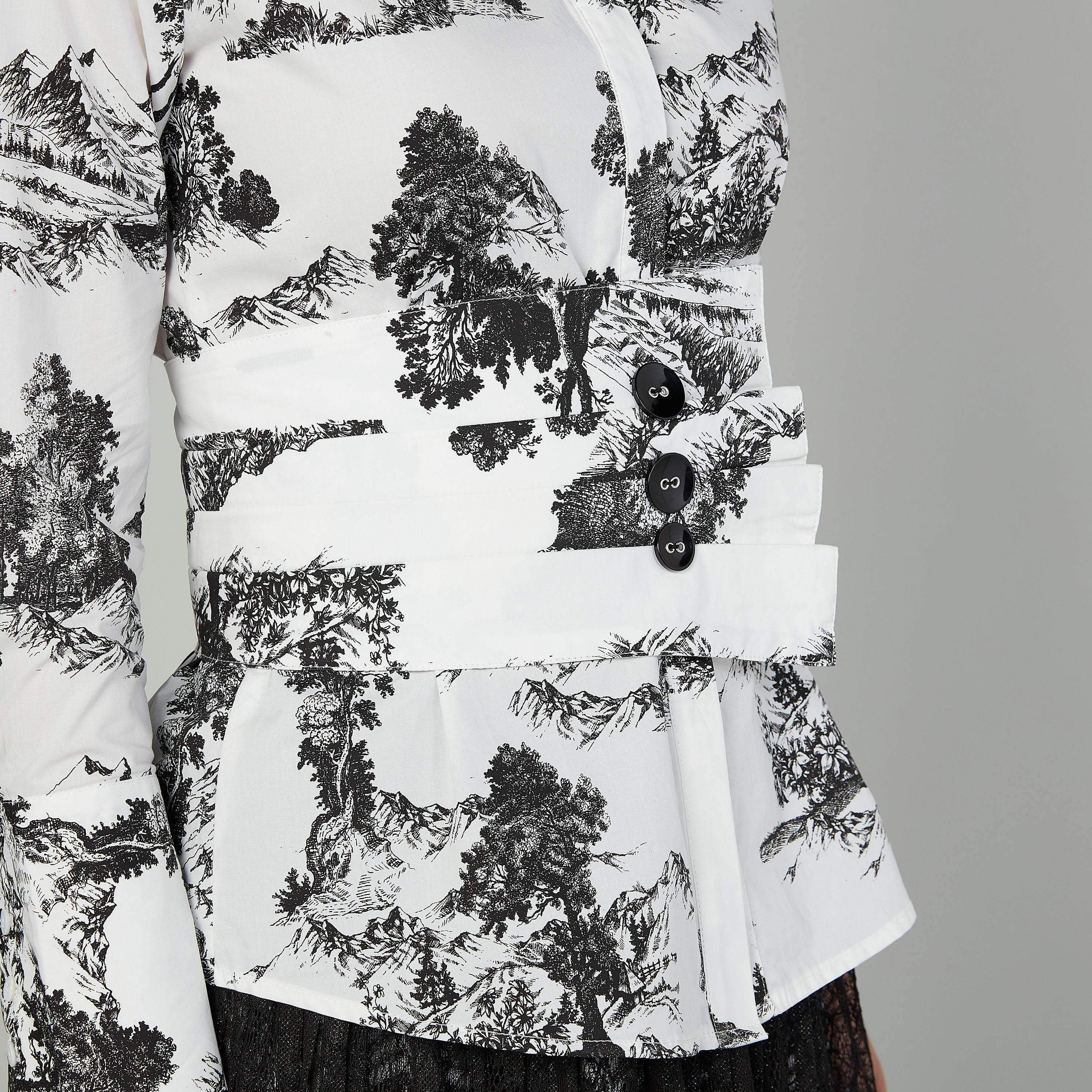 قميص بأكمام طويلة وياقة عاديّة وطبعات من آيكونيك-women-clothing-shirtsandblouses-shirts-image-3