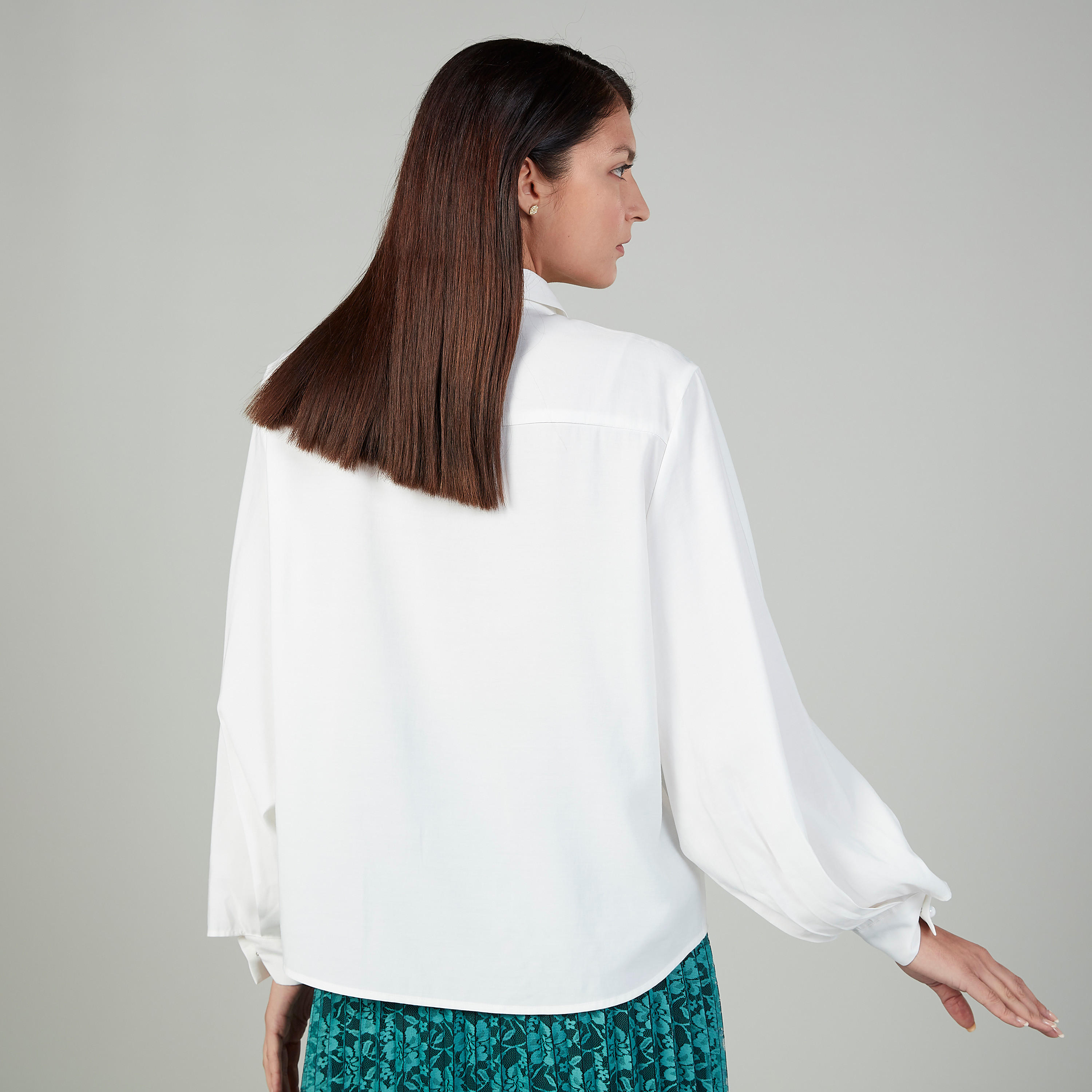 Iconic Plain Shirt with Long Sleeves and Flap Pockets-women-clothing-shirtsandblouses-shirts-image-4