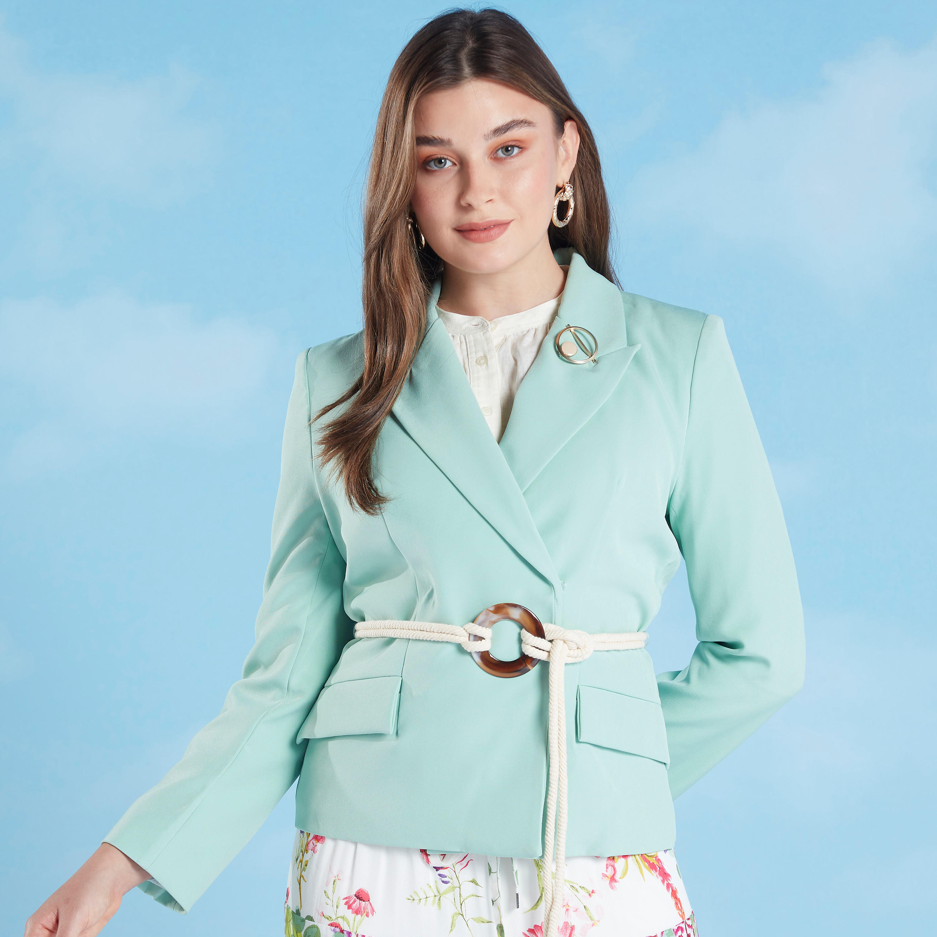 جاكيت بليزر رسمي سادة بياقة مطوية وأكمام طويلة من آيكونك-women-clothing-coatsandjackets-blazers-image-6