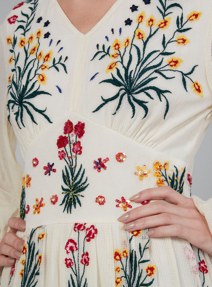 فستان طويل إيه لاين بياقة V وأكمام بيشوب من آيكونيك-women-clothing-dresses-image-3