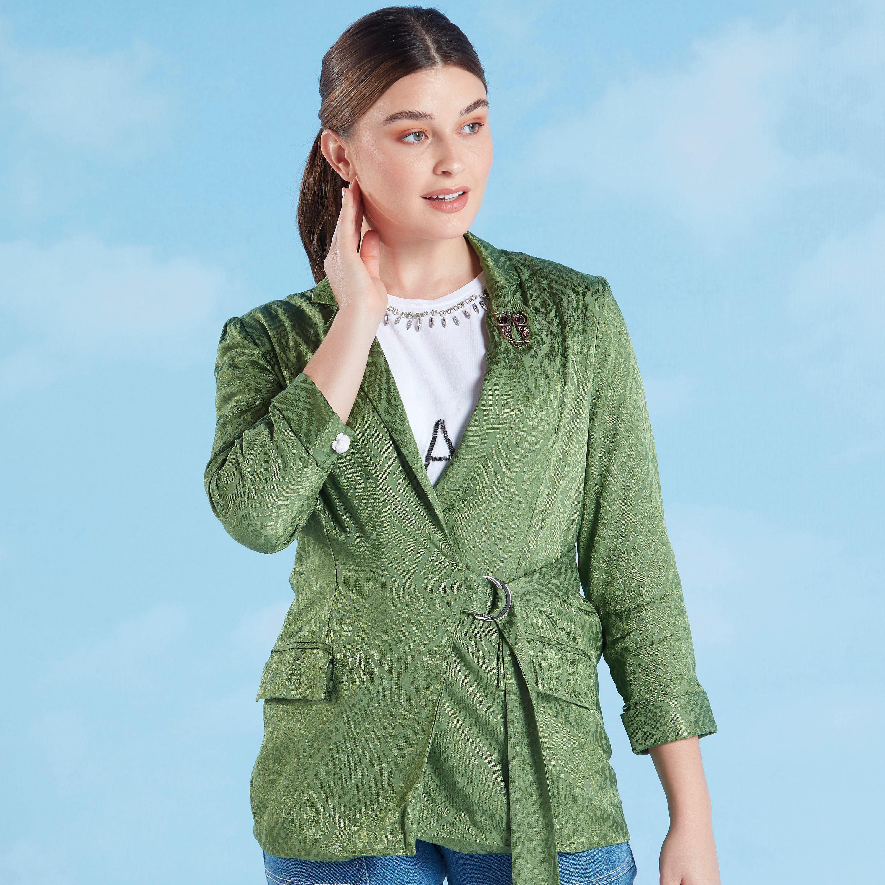 جاكيت بجيوب بطيّة وحزام وطبعات من آيكونيك-women-winterwear-coatsandjackets-jackets-image-5