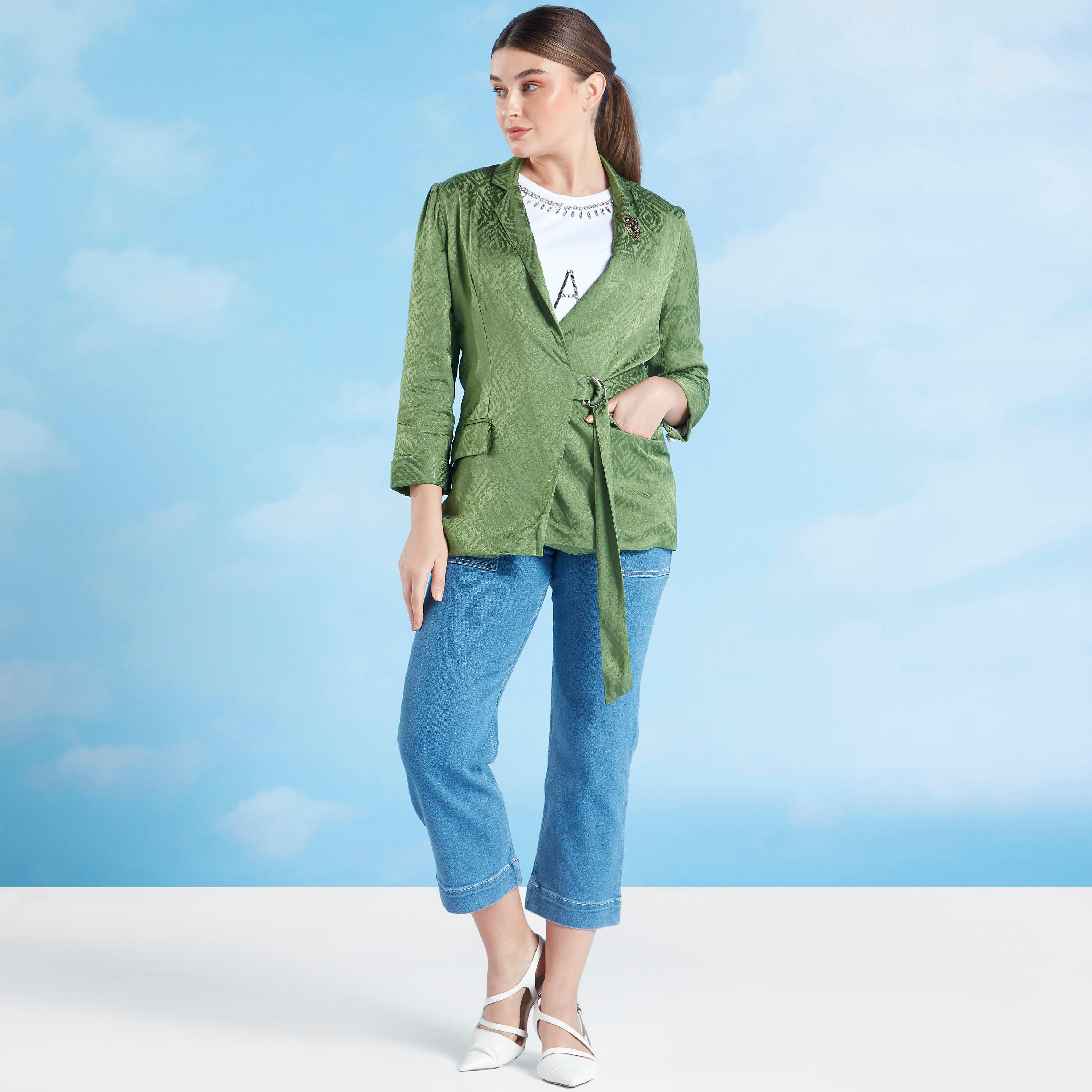 جاكيت بجيوب بطيّة وحزام وطبعات من آيكونيك-women-winterwear-coatsandjackets-jackets-image-4
