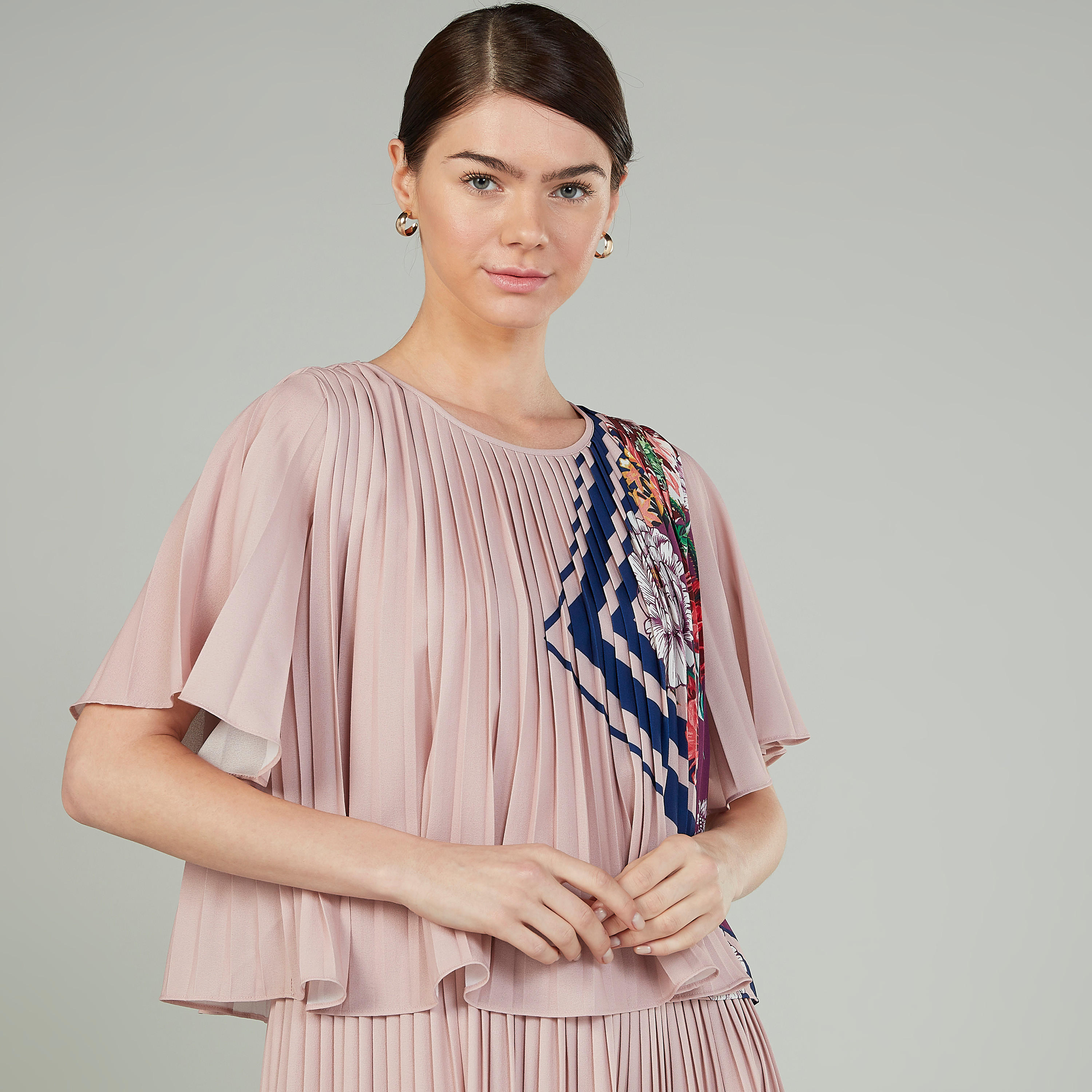 فستان طويل إيه لاين بياقة مستديرة وأكمام قصيرة وطبعات من آيكونيك-women-clothing-dresses-image-3