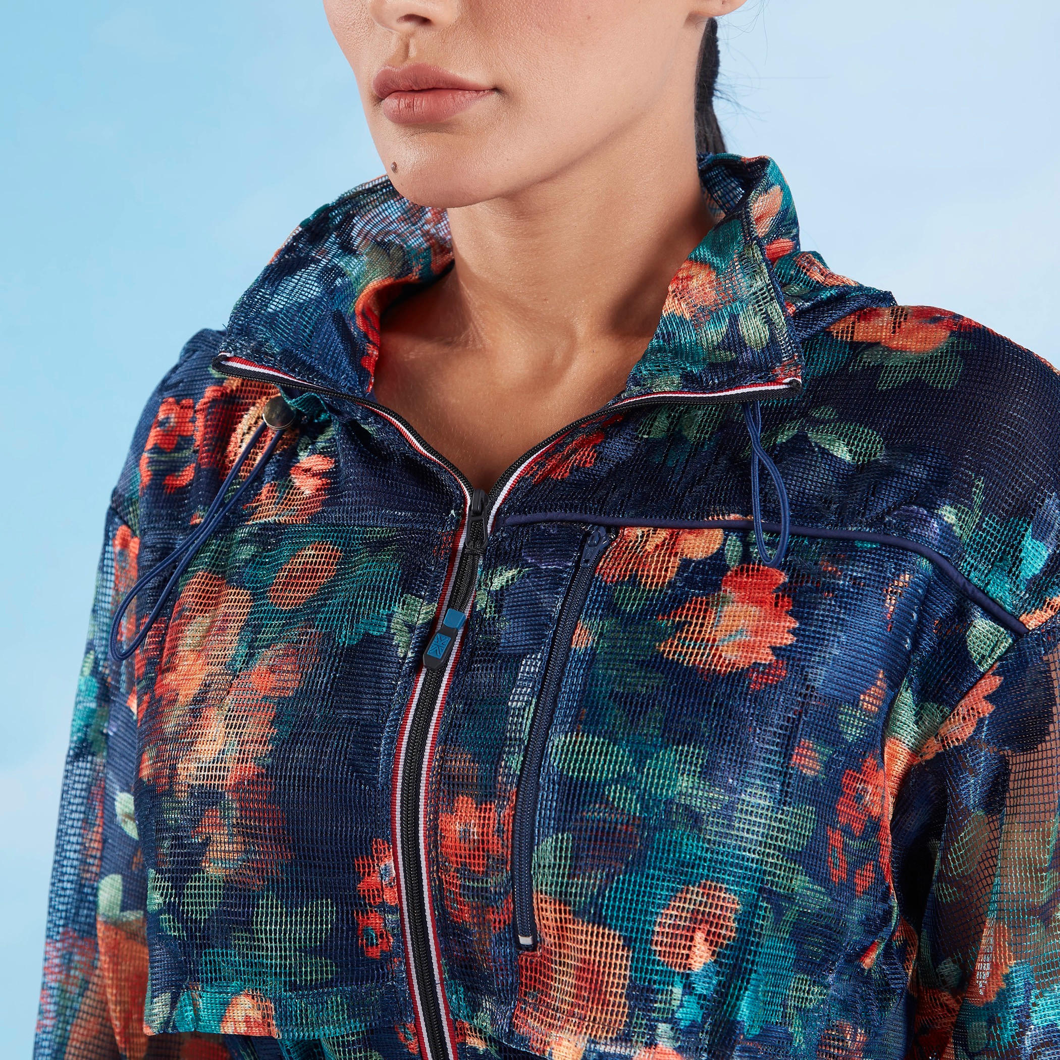 كارديجان طويل بأكمام طويلة وجيوب بطبعات زهرية من آيكونيك-women-winterwear-coatsandjackets-jackets-image-3