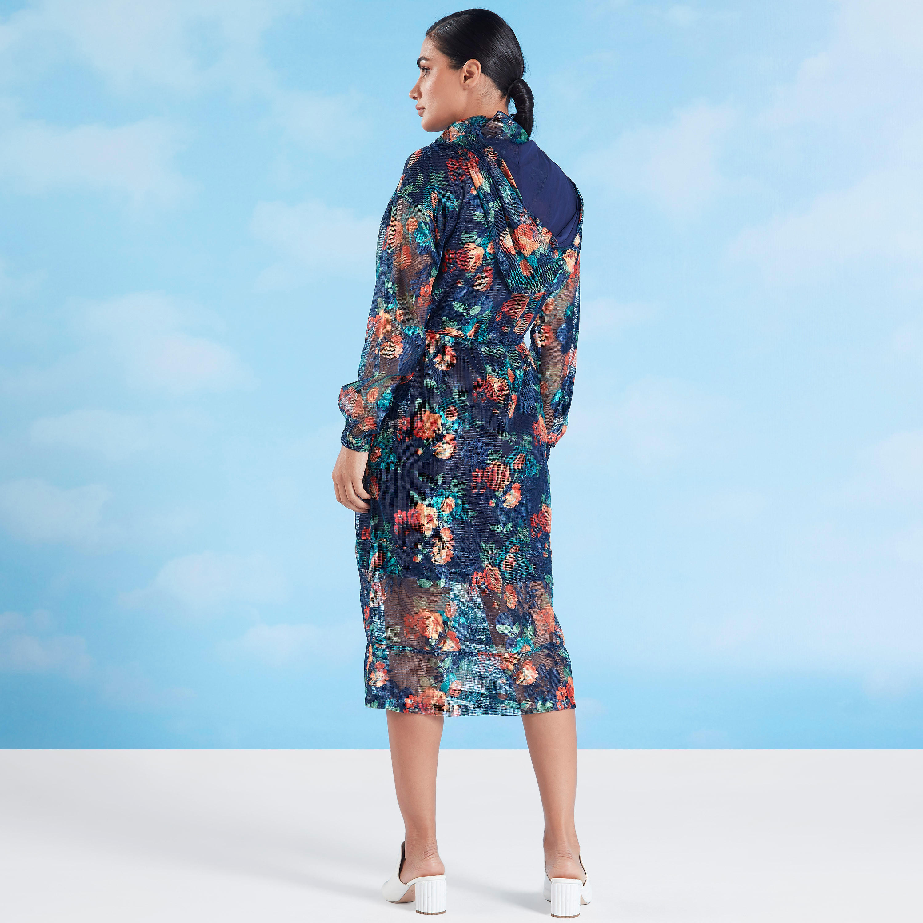 كارديجان طويل بأكمام طويلة وجيوب بطبعات زهرية من آيكونيك-women-winterwear-coatsandjackets-jackets-image-6