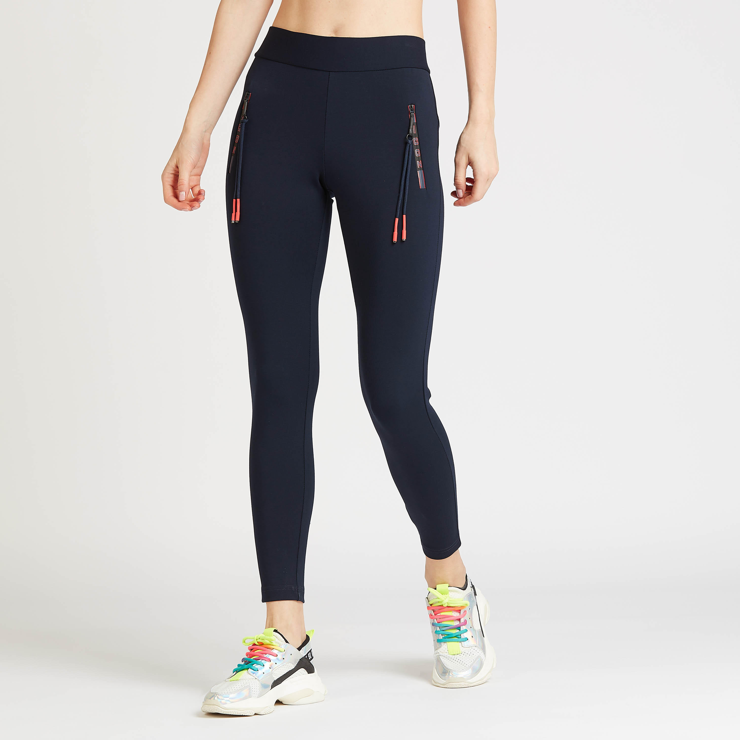بنطلون ليقنز سادة متوسط الارتفاع بتفاصيل سحاب من أيكونيك-women-clothing-bottoms-leggings-image-1