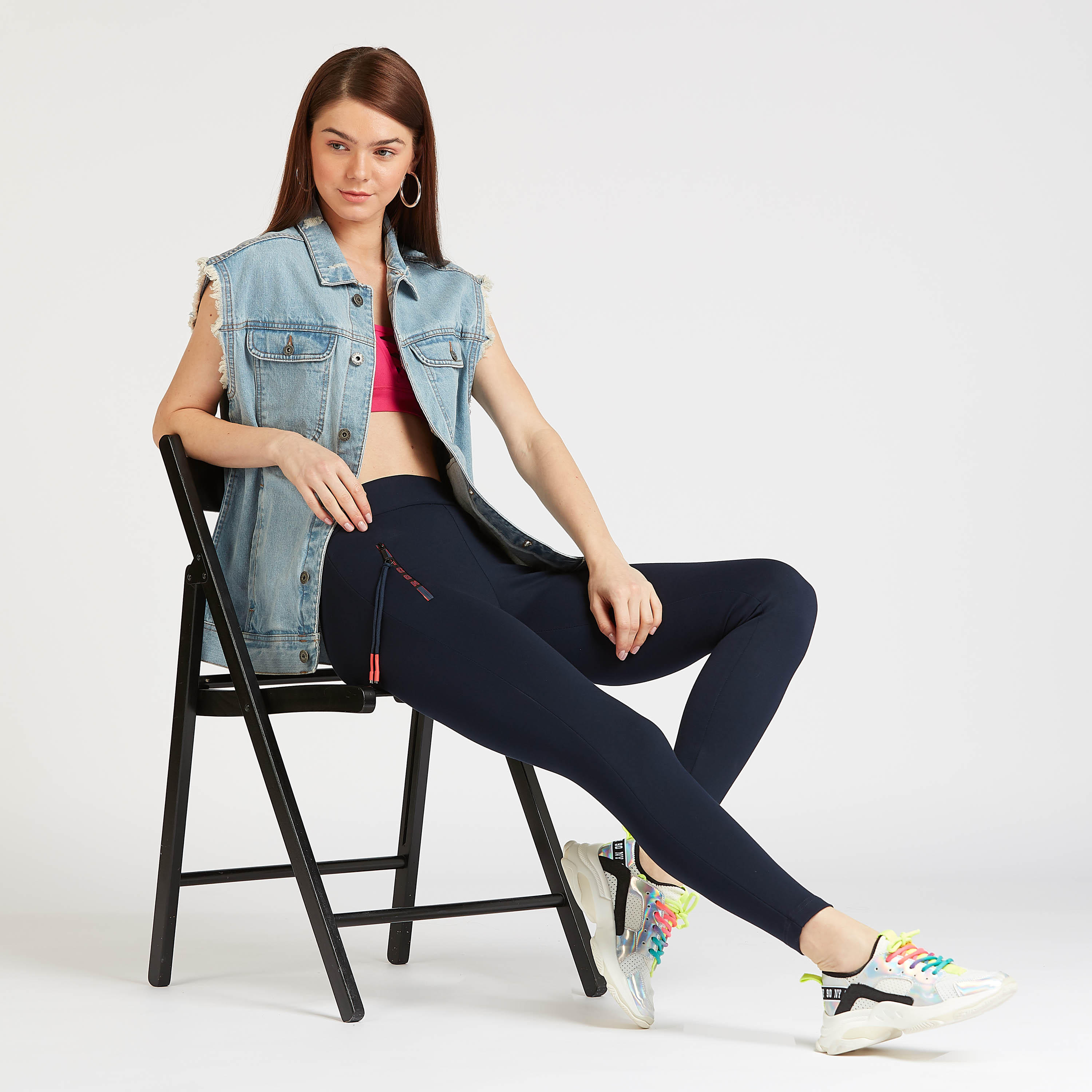 بنطلون ليقنز سادة متوسط الارتفاع بتفاصيل سحاب من أيكونيك-women-clothing-bottoms-leggings-image-2