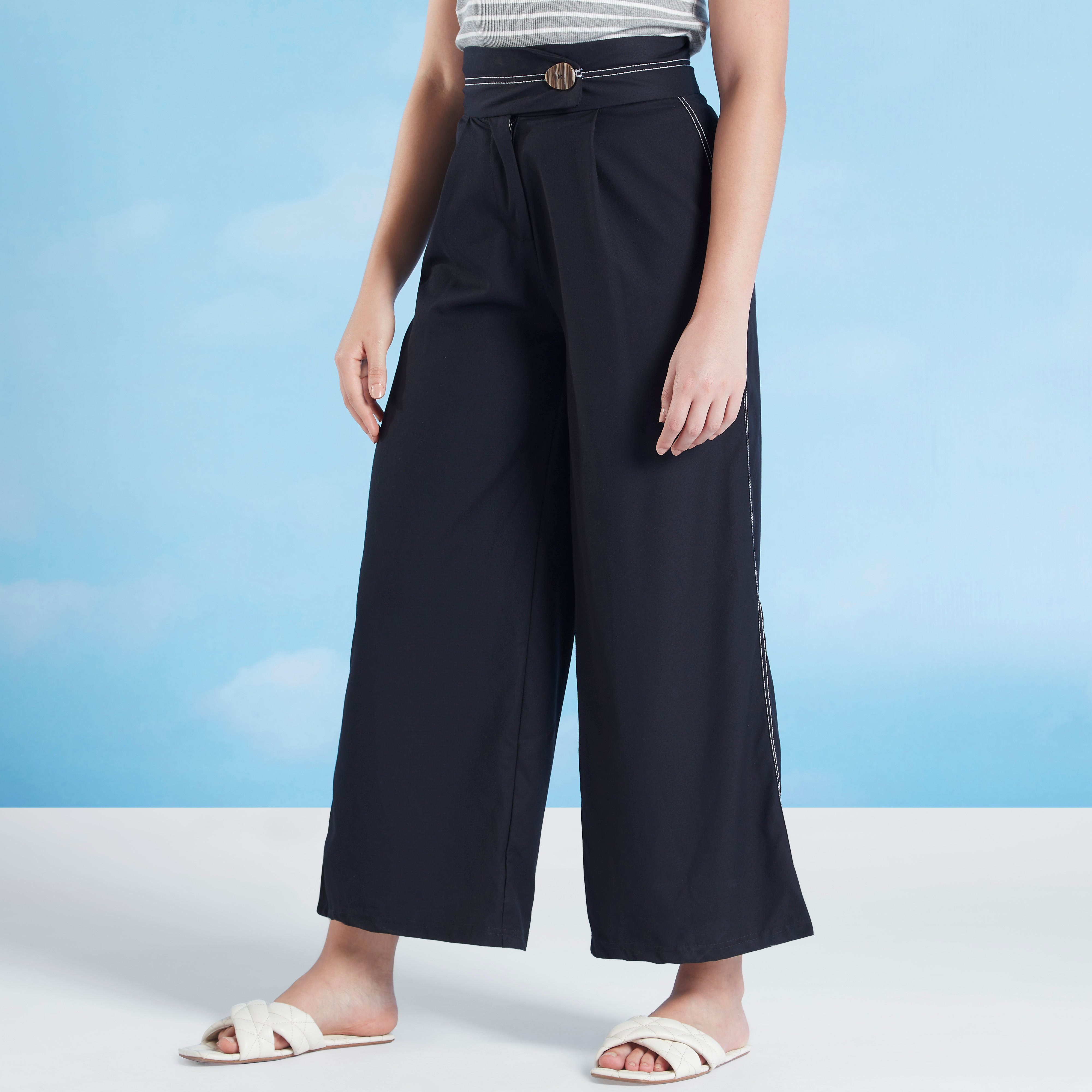 بنطلون بلازو سادة واسع بخصر مرتفع وتفاصيل مغرّزة-women-clothing-bottoms-trousers-image-1
