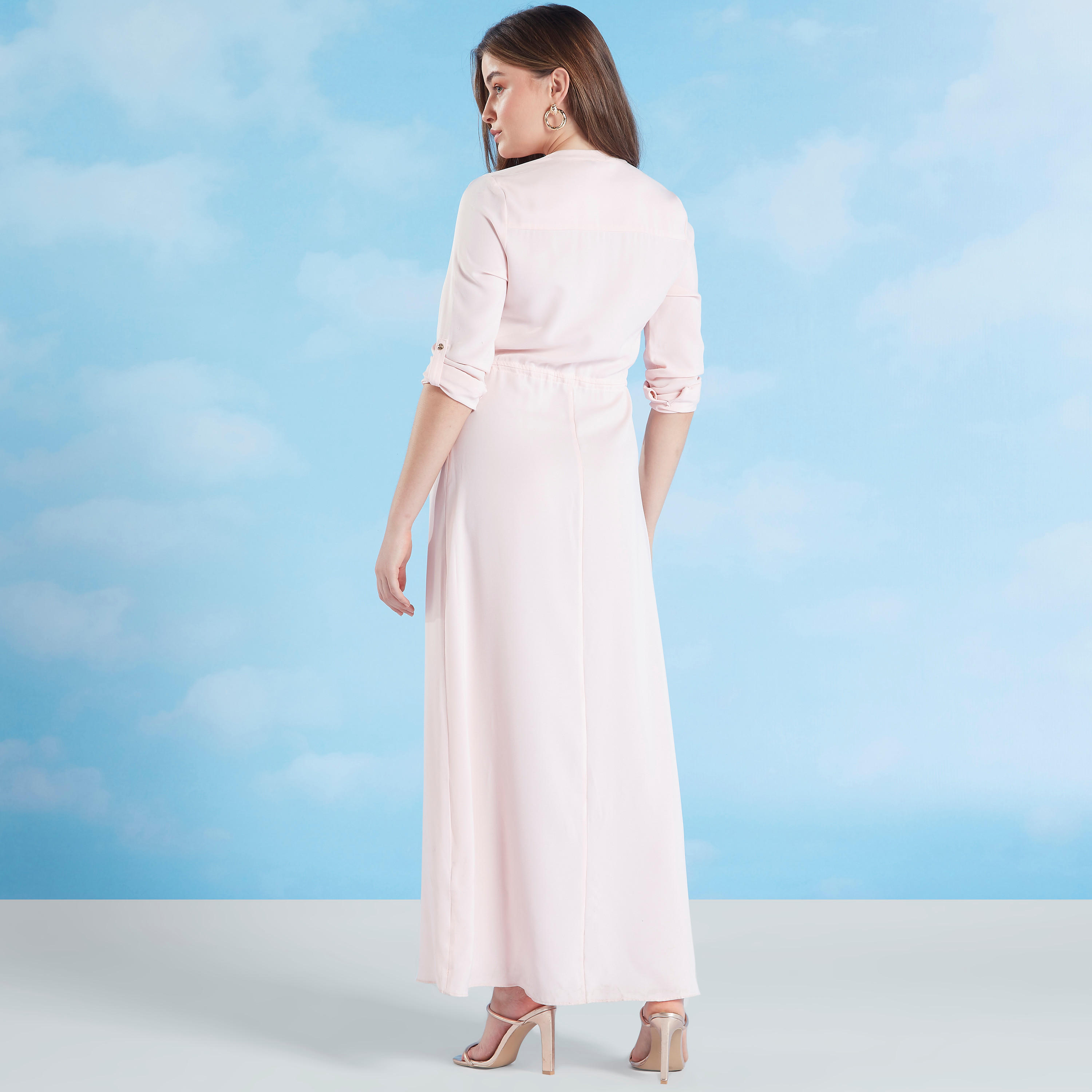 فستان سادة ميدي بياقة V وأكمام طويلة من آيكونيك-women-clothing-dresses-image-6
