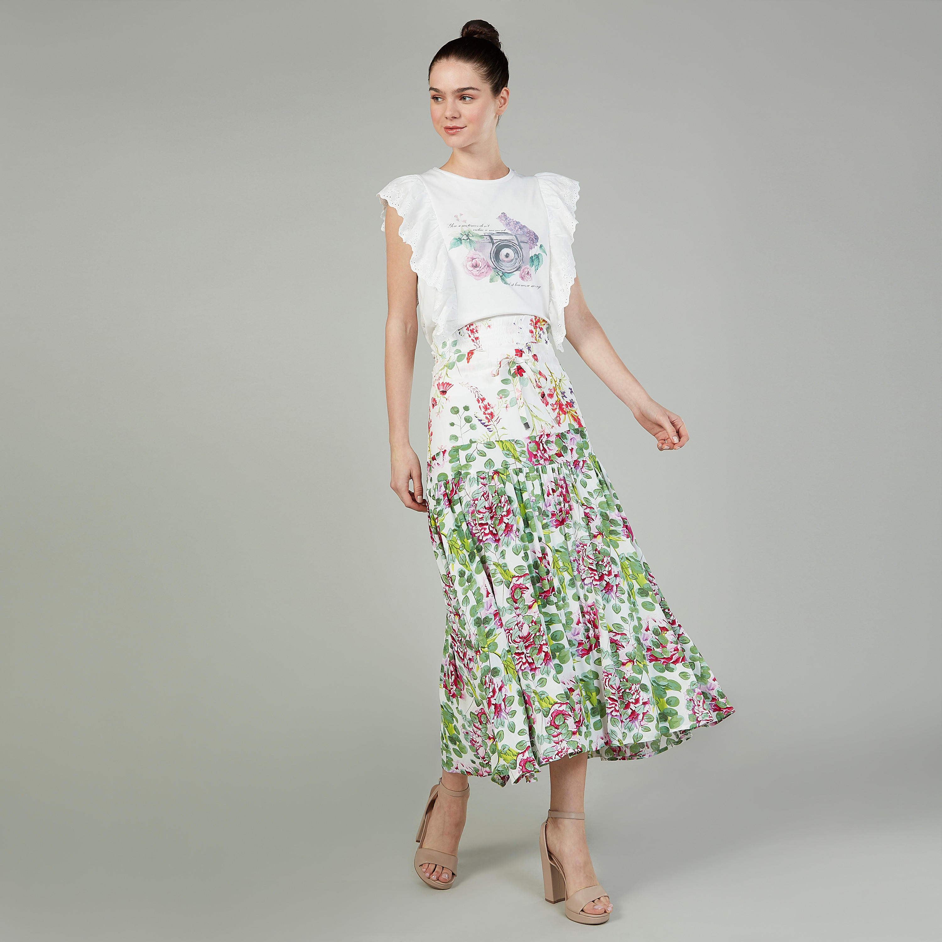 تنورة إيه لاين متوسطة الطول بخصر مطّاطي وطبعات زهرية من آيكونيك-women-clothing-bottoms-skirts-image-2